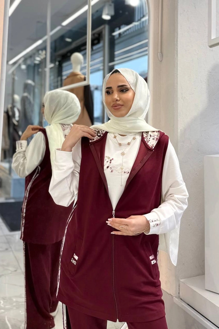 Toptan Oysho Kumaş Desenli Yan Şerit Detaylı Yelekli Üçlü Takım