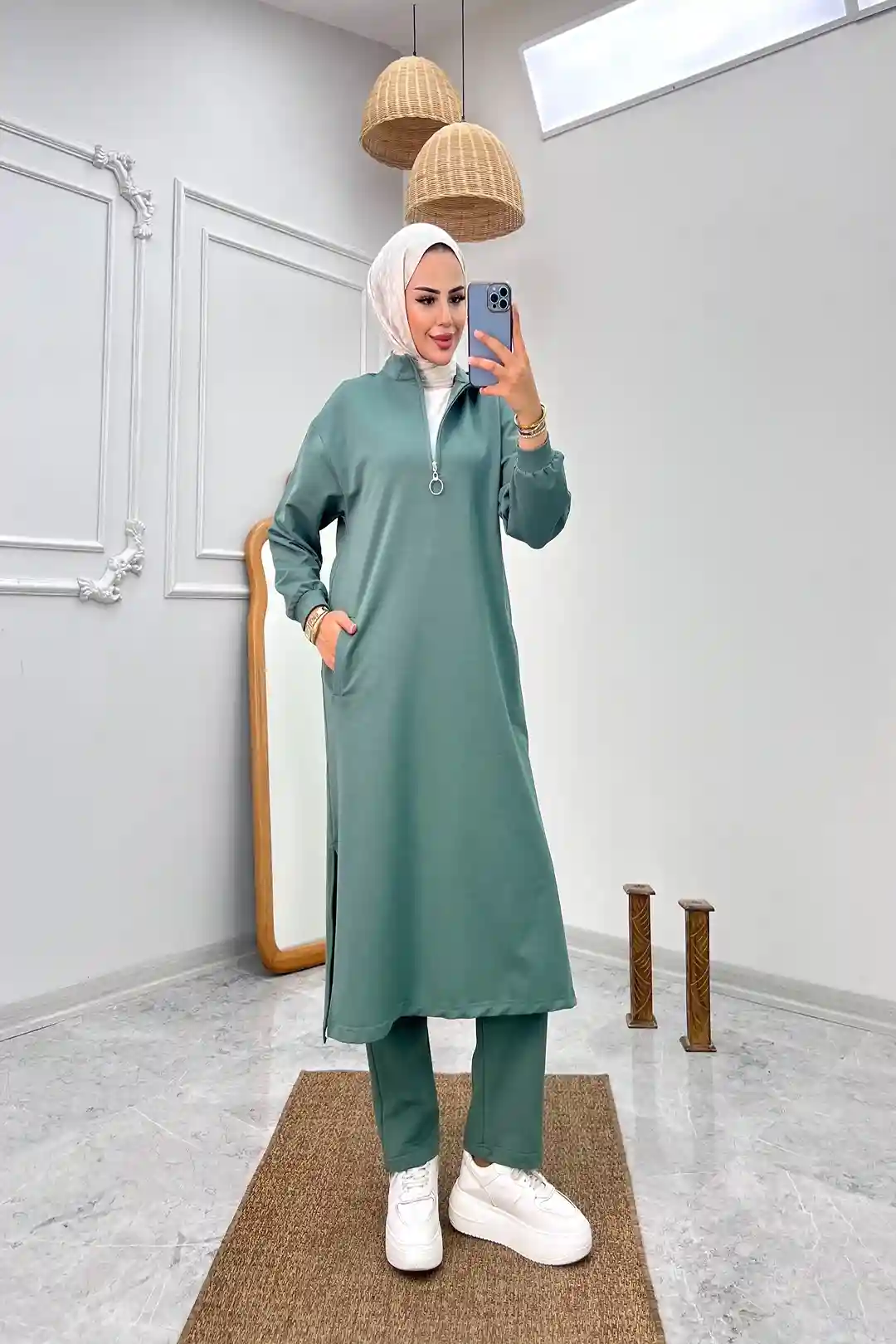 Wholesale Two-Ply Fabric Zippered Collar Pocket Two-Piece Suit - Mint Green