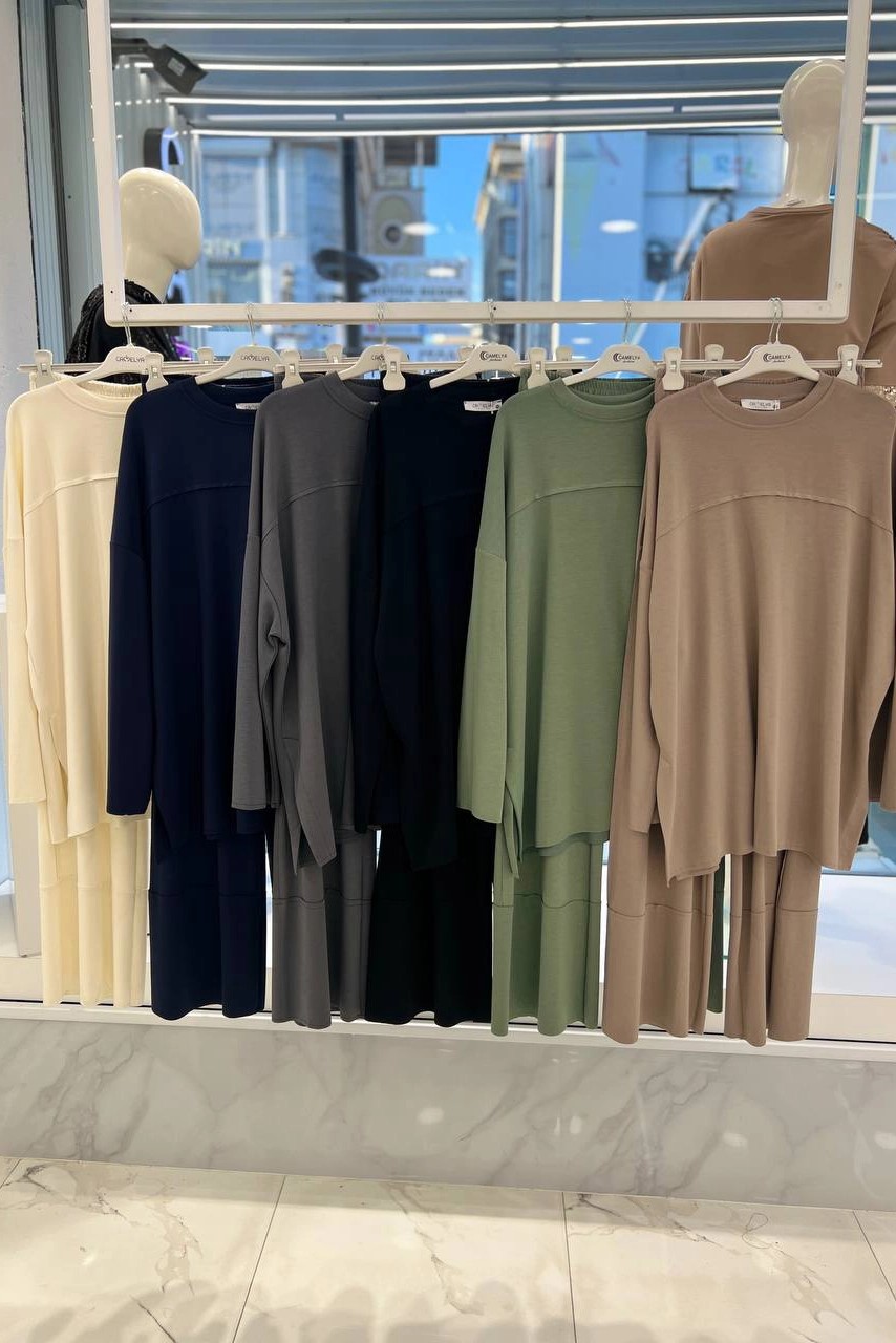 Beli Lastikli ve Cepli Oysho Kumaş Pantolon 4012