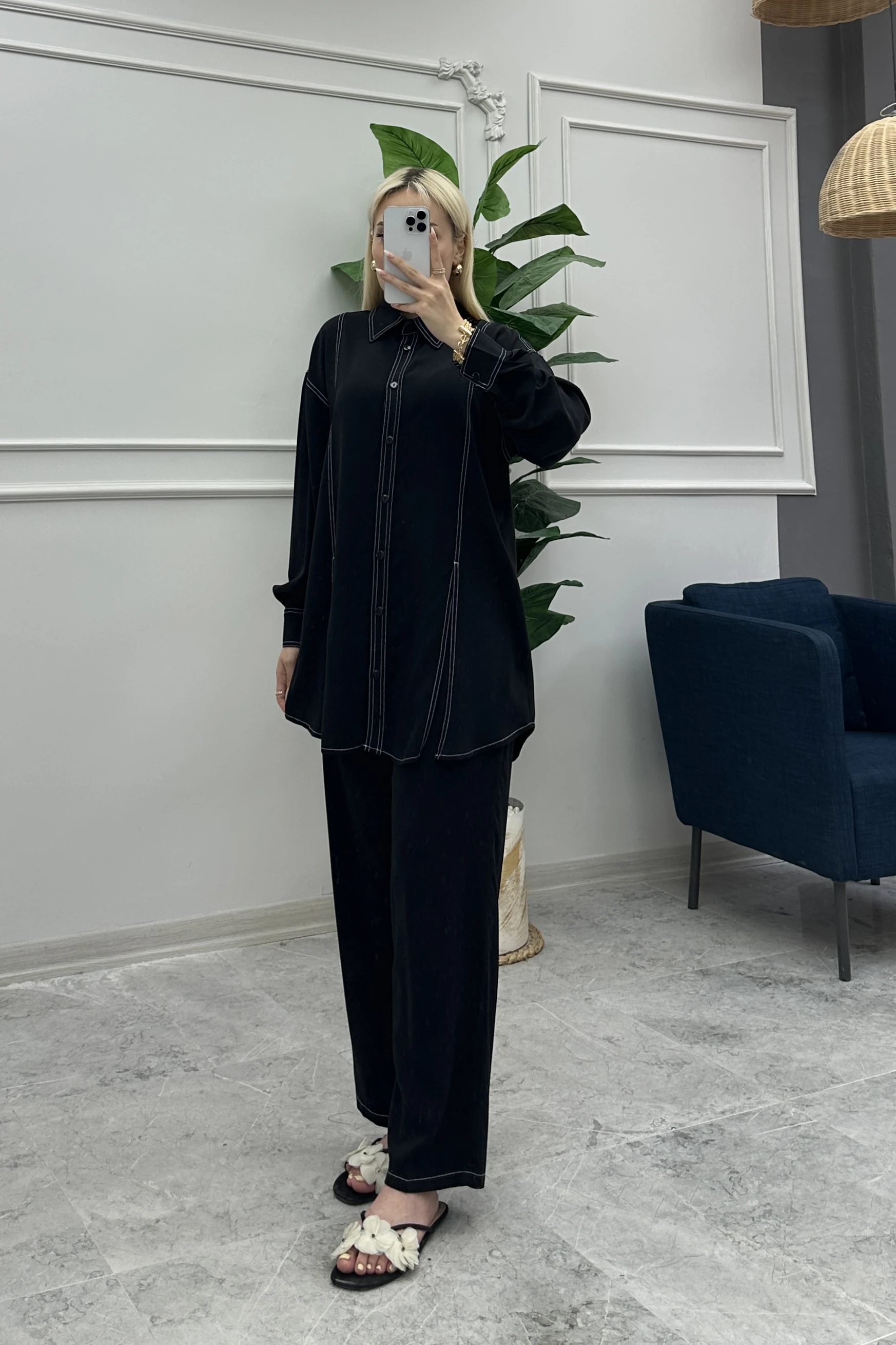 Wholesale Tencel Fabric Slit Detailed Two Piece Suit - 10670 Product Information