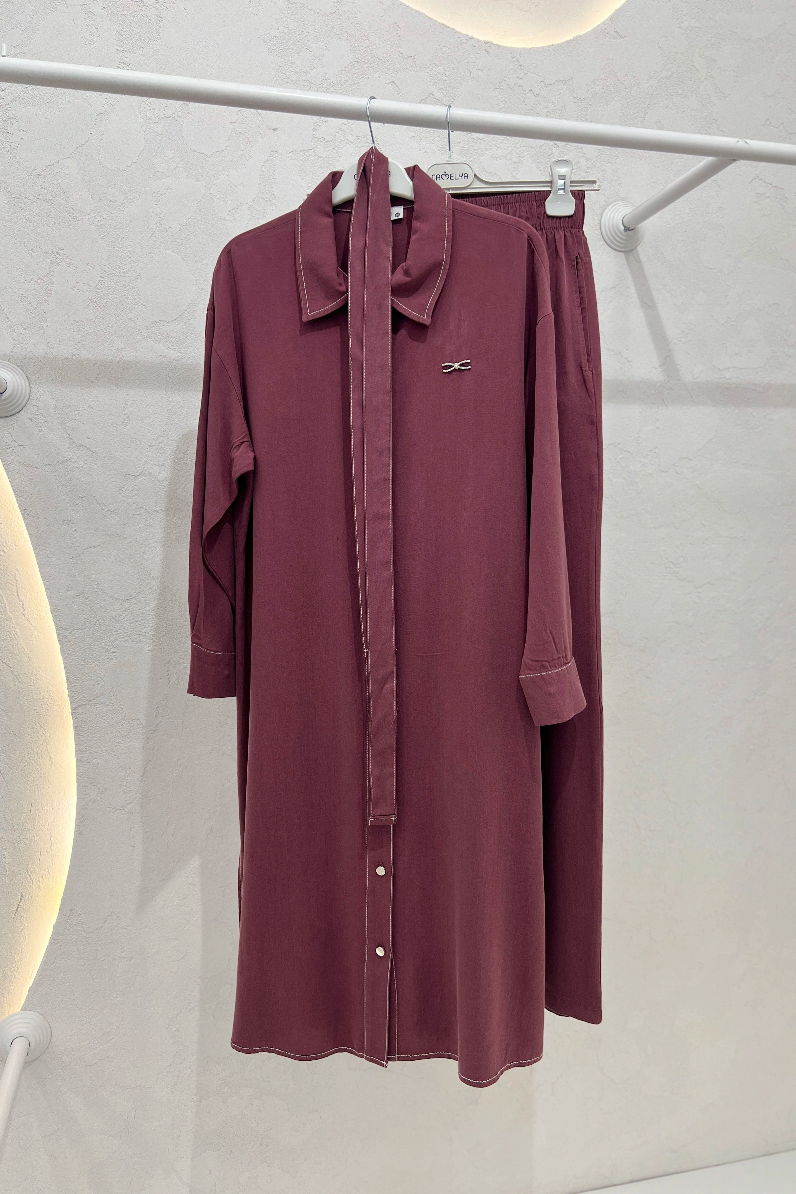 Wholesale Tencel Fabric Buttoned and Belted Double-Piece Suit - b10693 Product Information - Dusty Rose