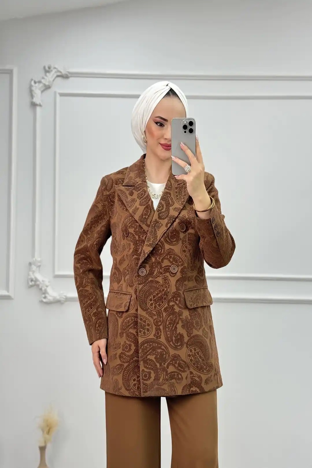 Etnik Desenlerin Şıklığıyla İthal Krep Kumaş Takım 10534