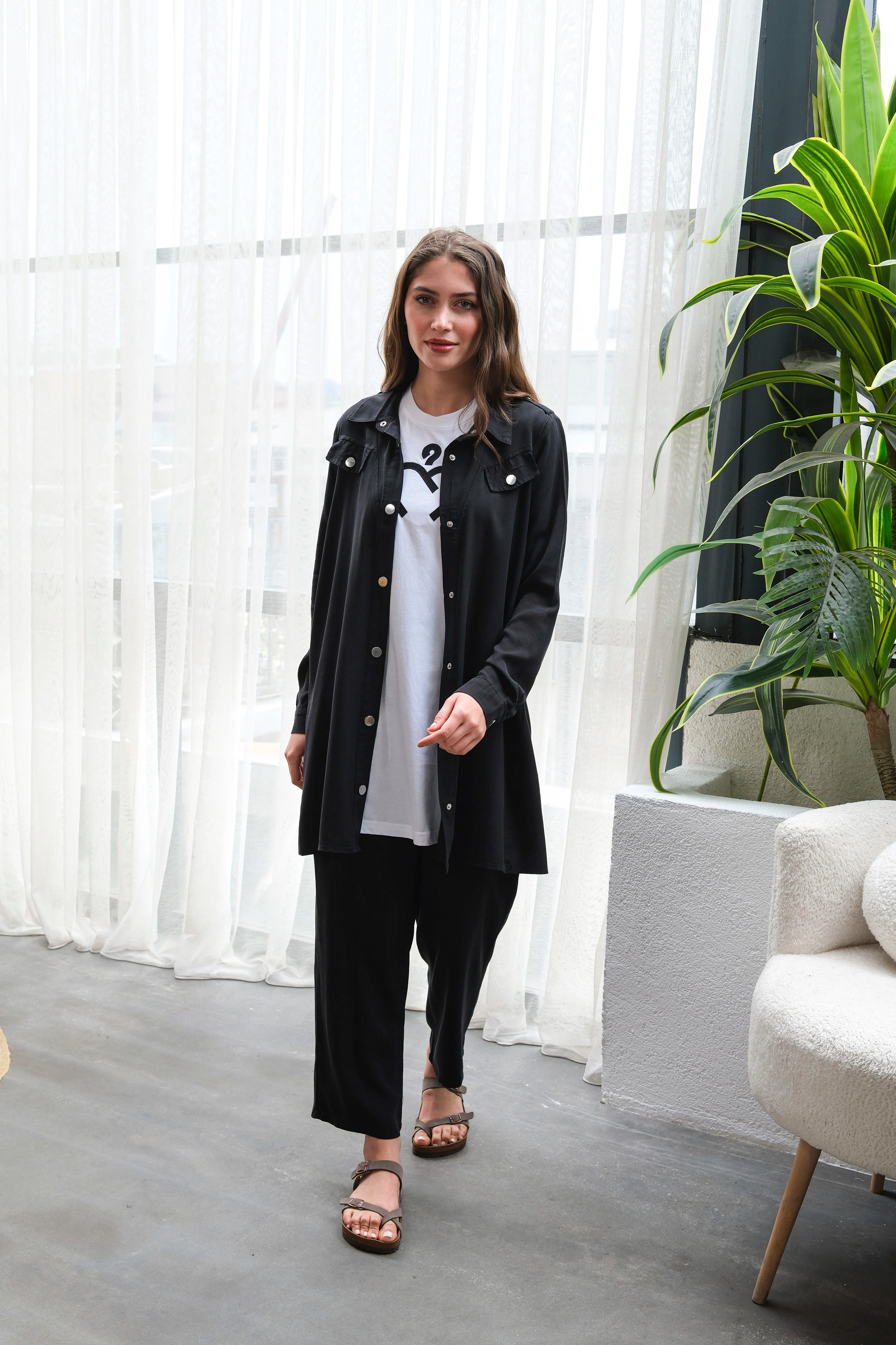 Wholesale Raw Tencel Fabric Pocket Detailed Snap Three-Piece Suit - Black