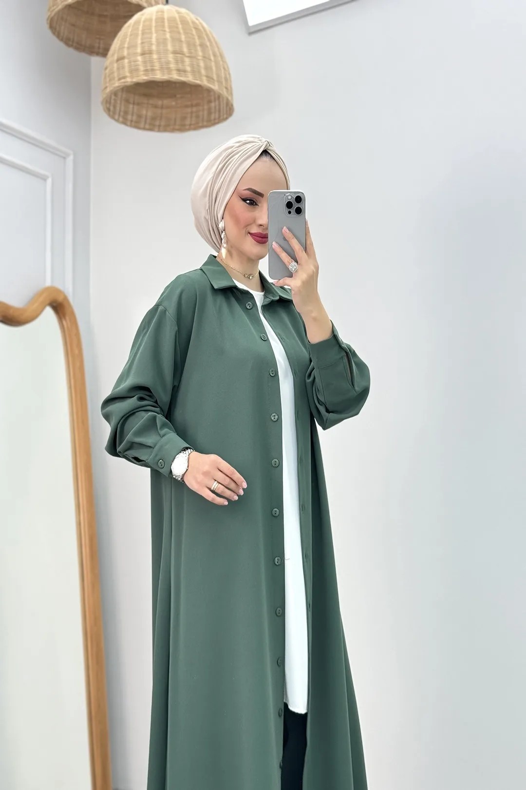 Uzun Kesim Tunikli ve Düğme Detaylı Kumlu Krep Üçlü Takım 10489