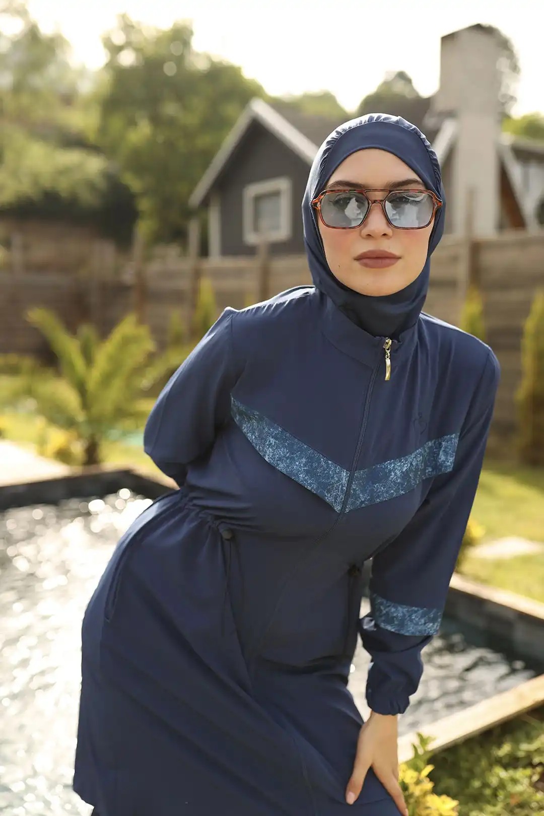 Beli Büzgülü ve Kolları Lastikli Polyester Elastan Tesettür Mayo 10366
