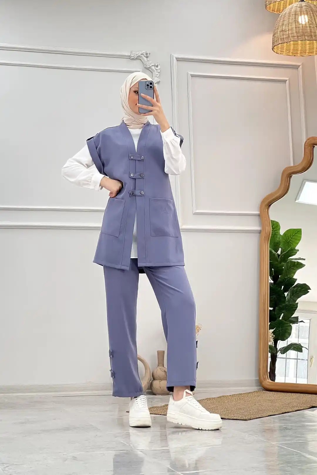 GRİ