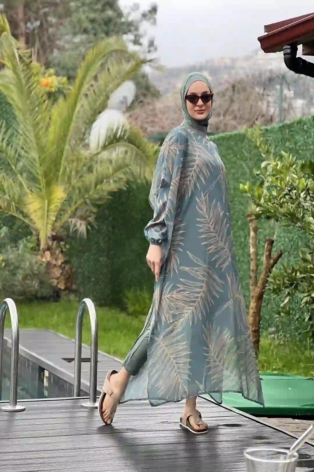 Toptan Polyester Elastan Kumaş Yaprak Desenli Kolları Lastikli Dörtlü Tesettür Mayo - MİNT YEŞİLİ