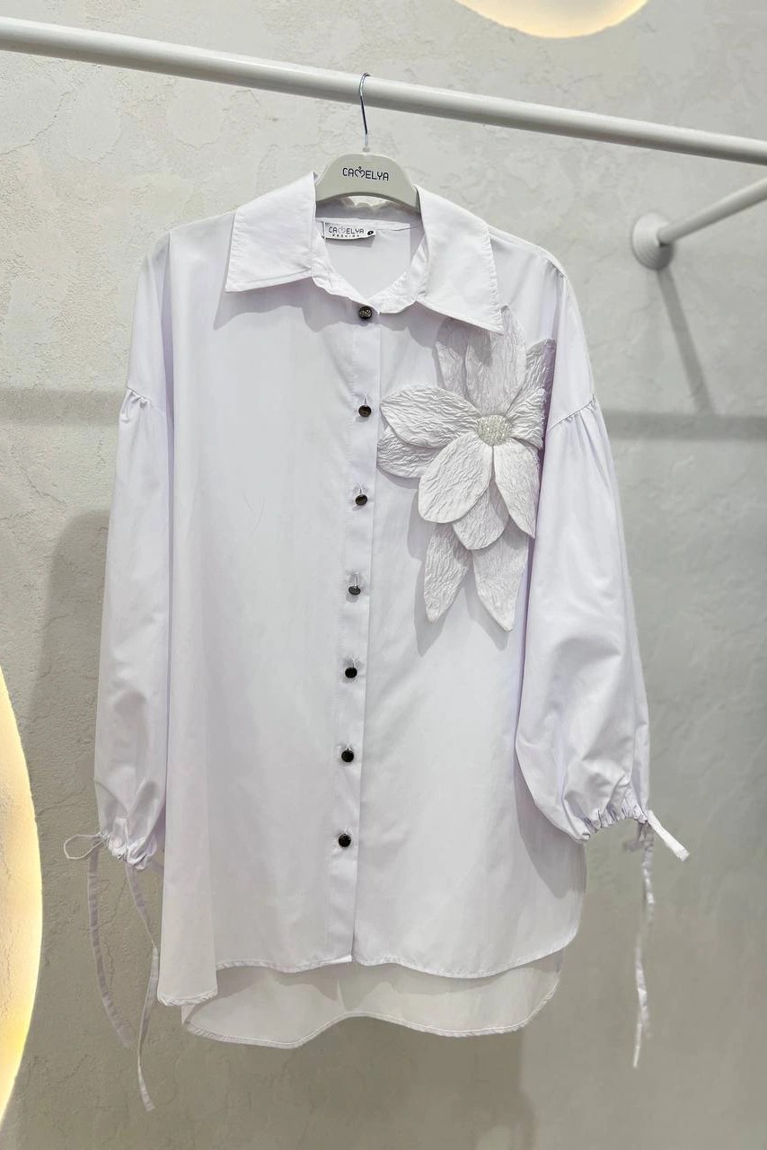 Poplin Kumaş Çiçek Detaylı Kolları Bağcıklı Zarif Gömlek 5292
