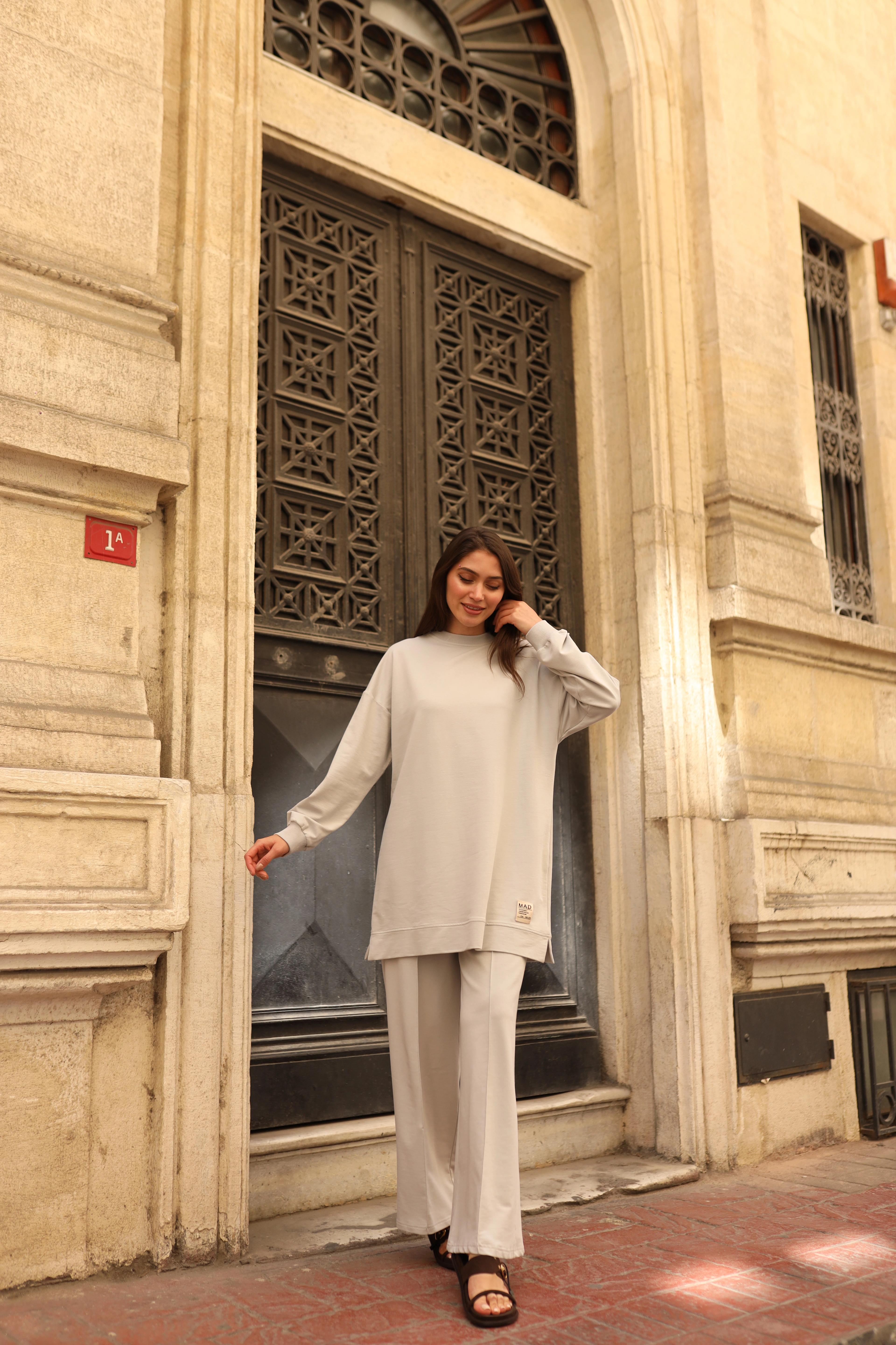 Wholesale Two Yarn Fabric Low Sleeve Embroidered Two Piece Suit - 10667 Product Information - AÇIK GRİ