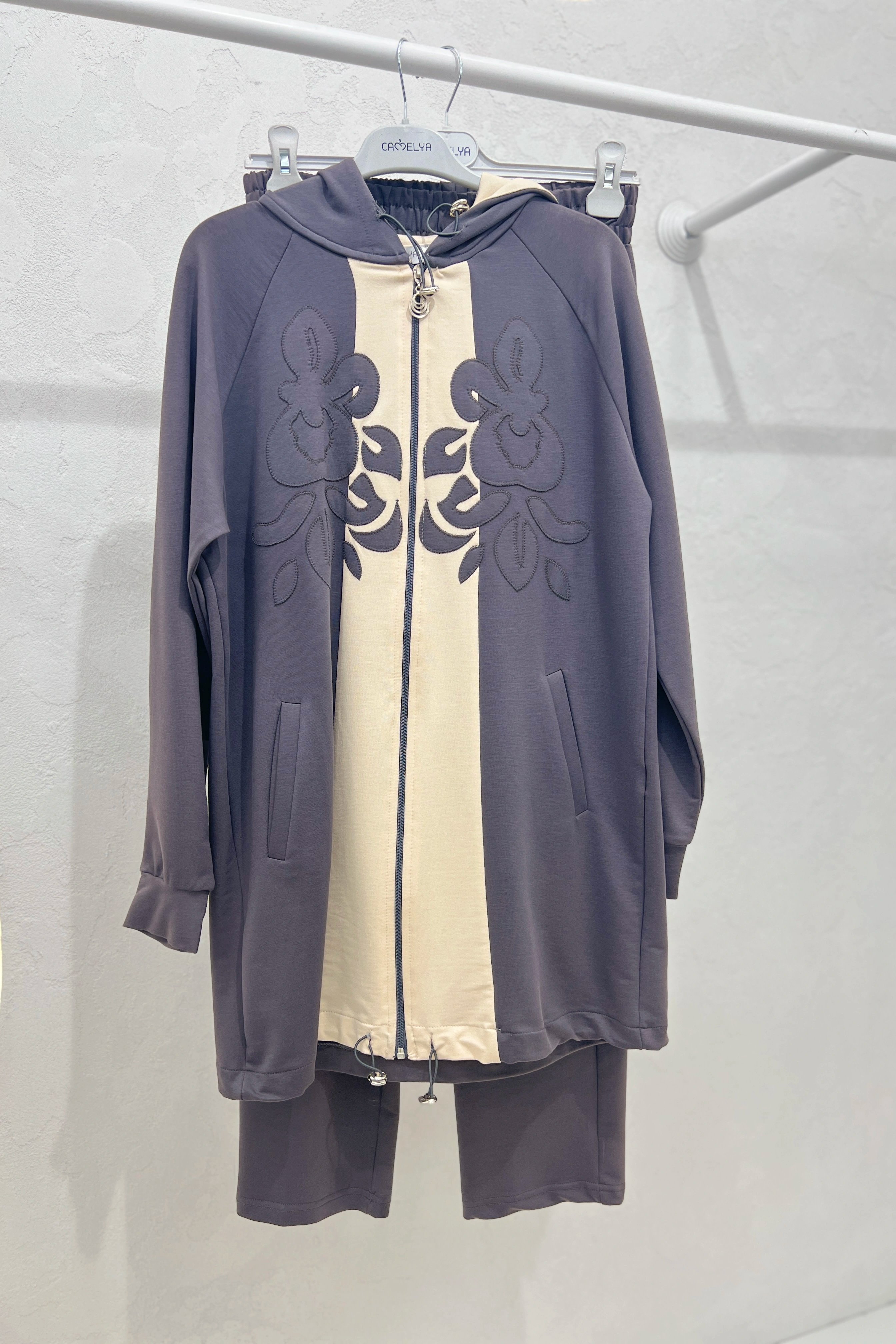 Wholesale Two-Ply Fabric Patterned Two-Piece Suit - 10545 - Smoke Gray
