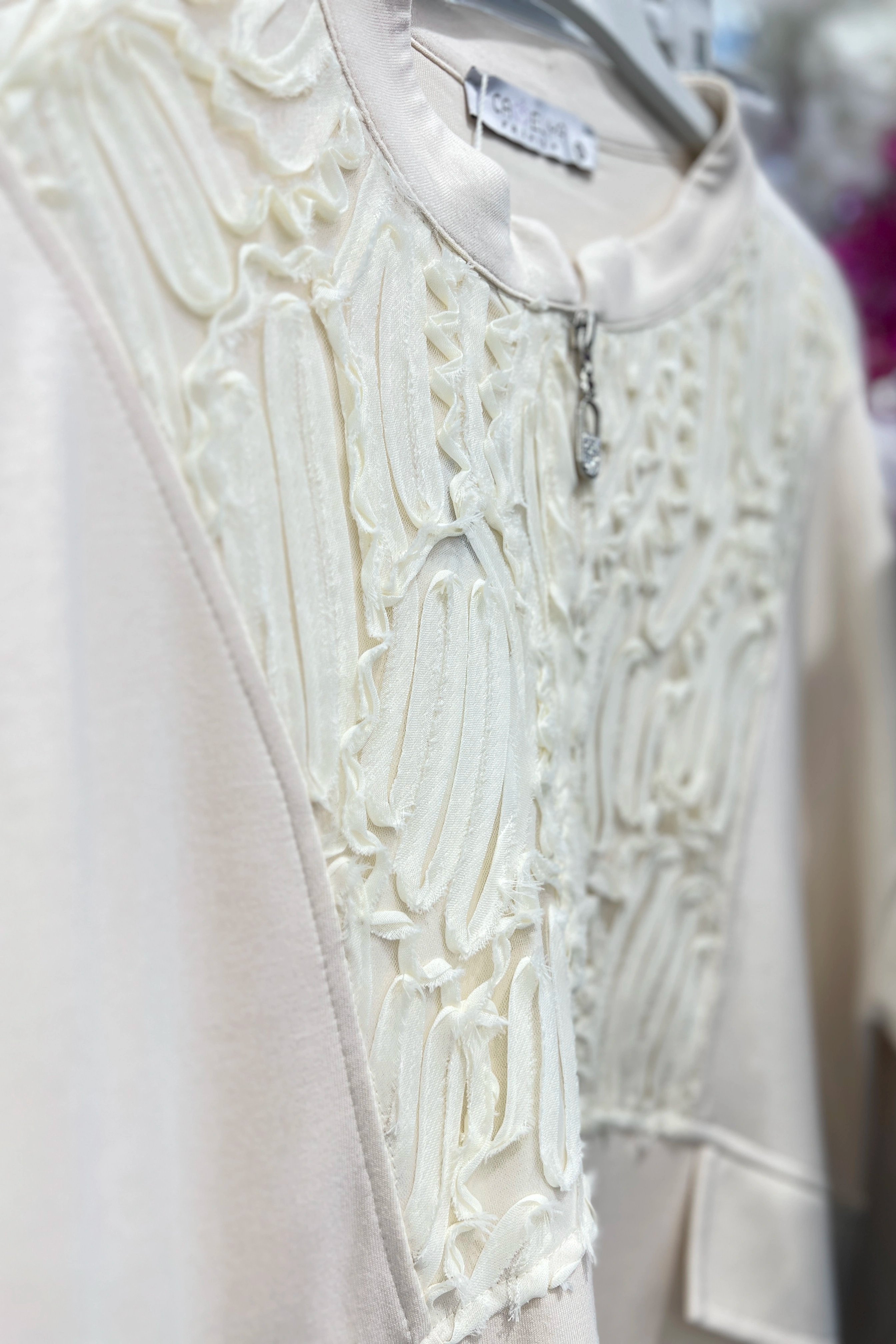 Wholesale Oysho Fabric Patterned Zippered Two Piece Suit - 10666 Product Information - Cream