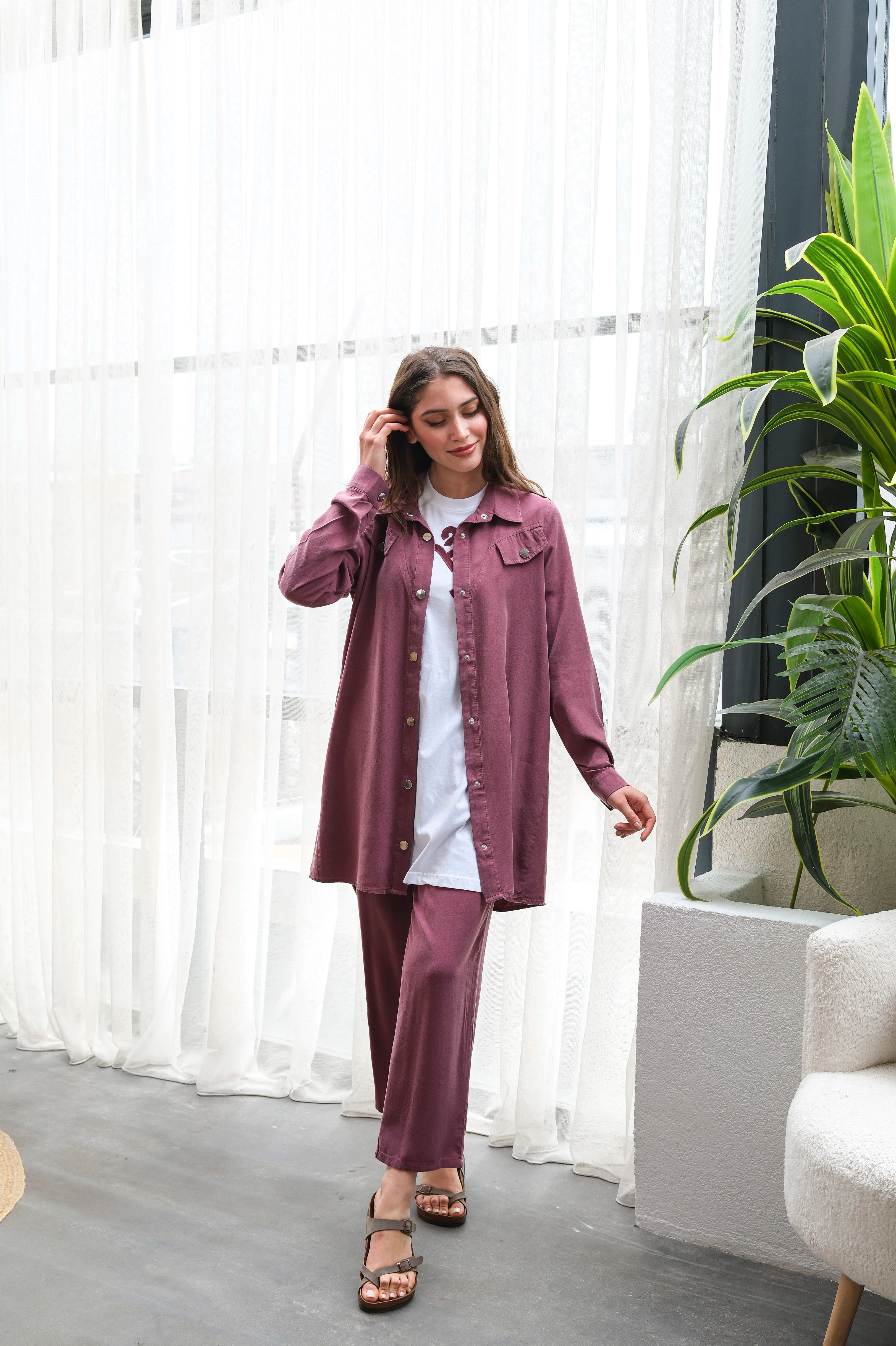 Wholesale Raw Tencel Fabric Pocket Detailed Snap Three-Piece Suit - Burgundy