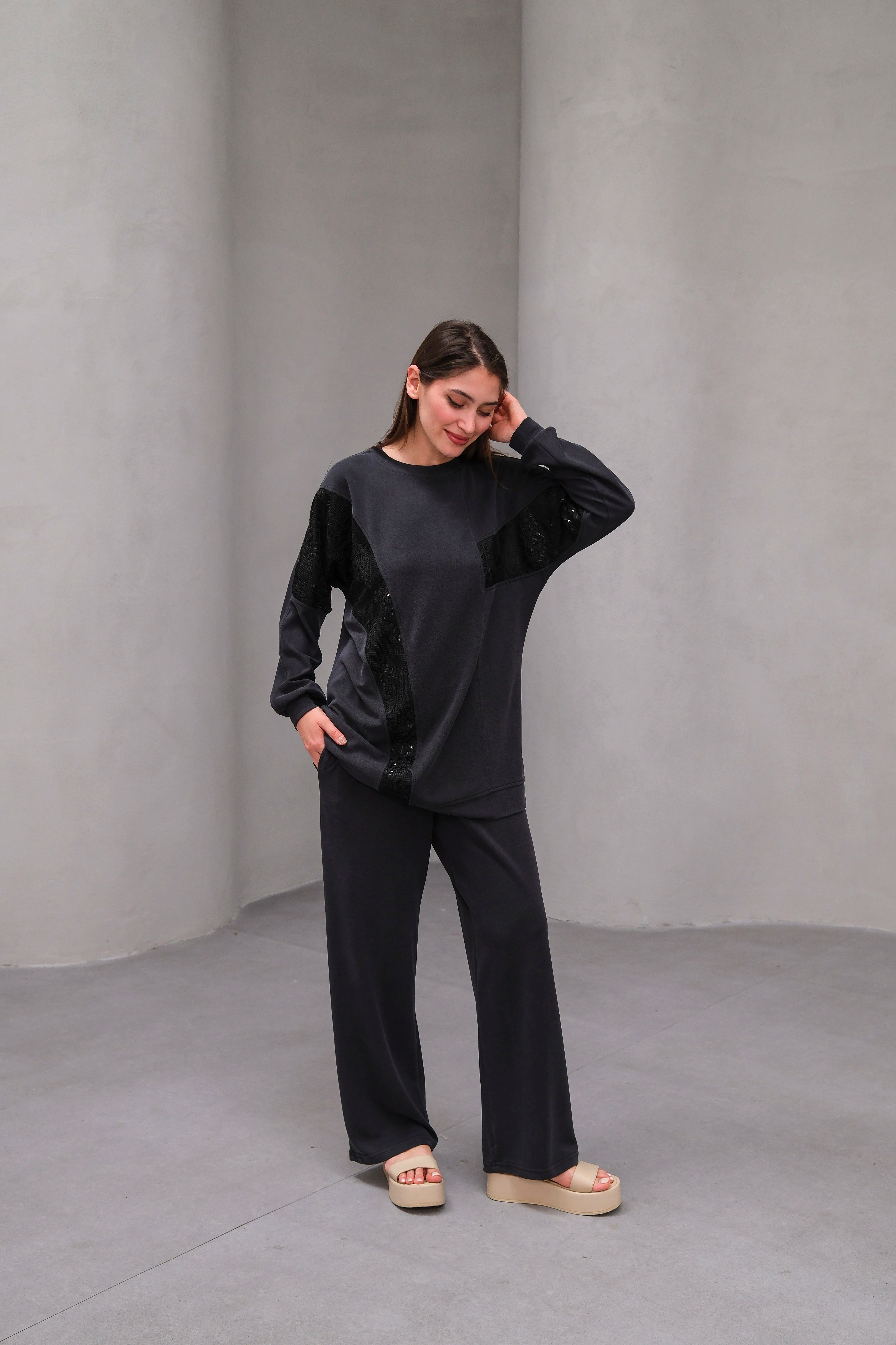 Wholesale Ecem Fabric Patterned Net Fabric Detailed Two Piece Suit - 10655 Product Information - Black