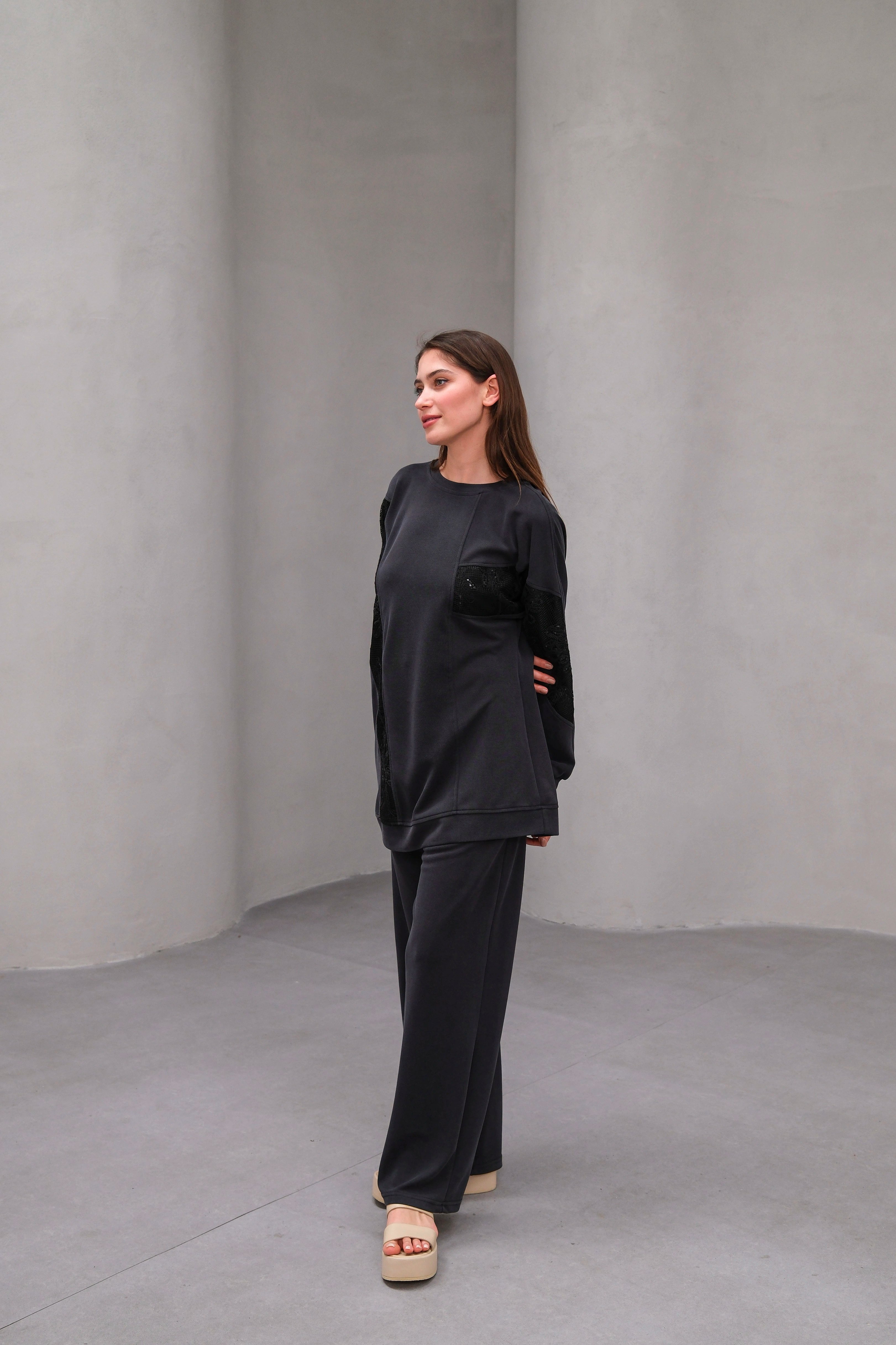Wholesale Ecem Fabric Patterned Net Fabric Detailed Two Piece Suit - 10655 Product Information - Black