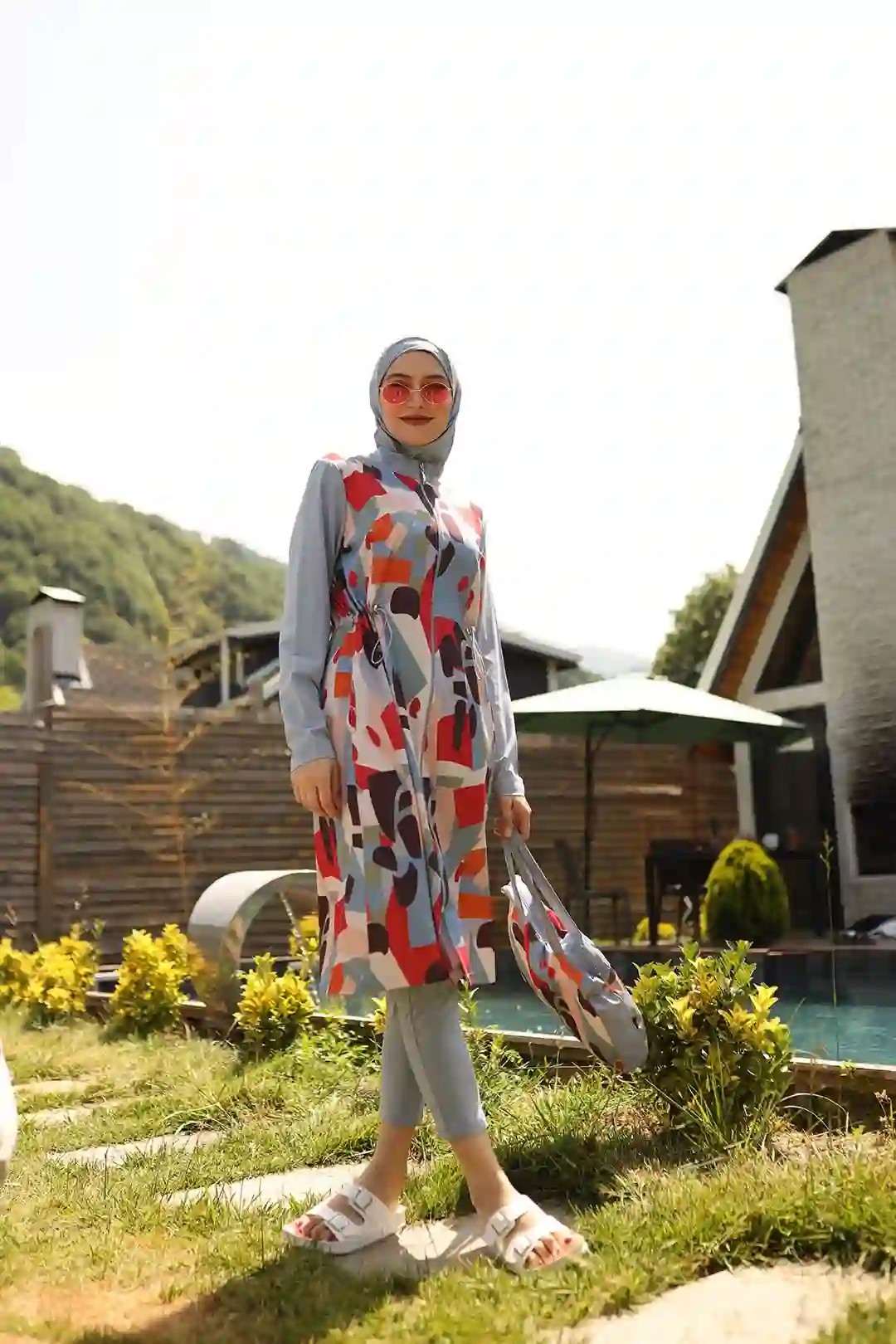 Renkli Desenli Büzgü Detaylı Polyester Elastan Tesettür Mayo 10371