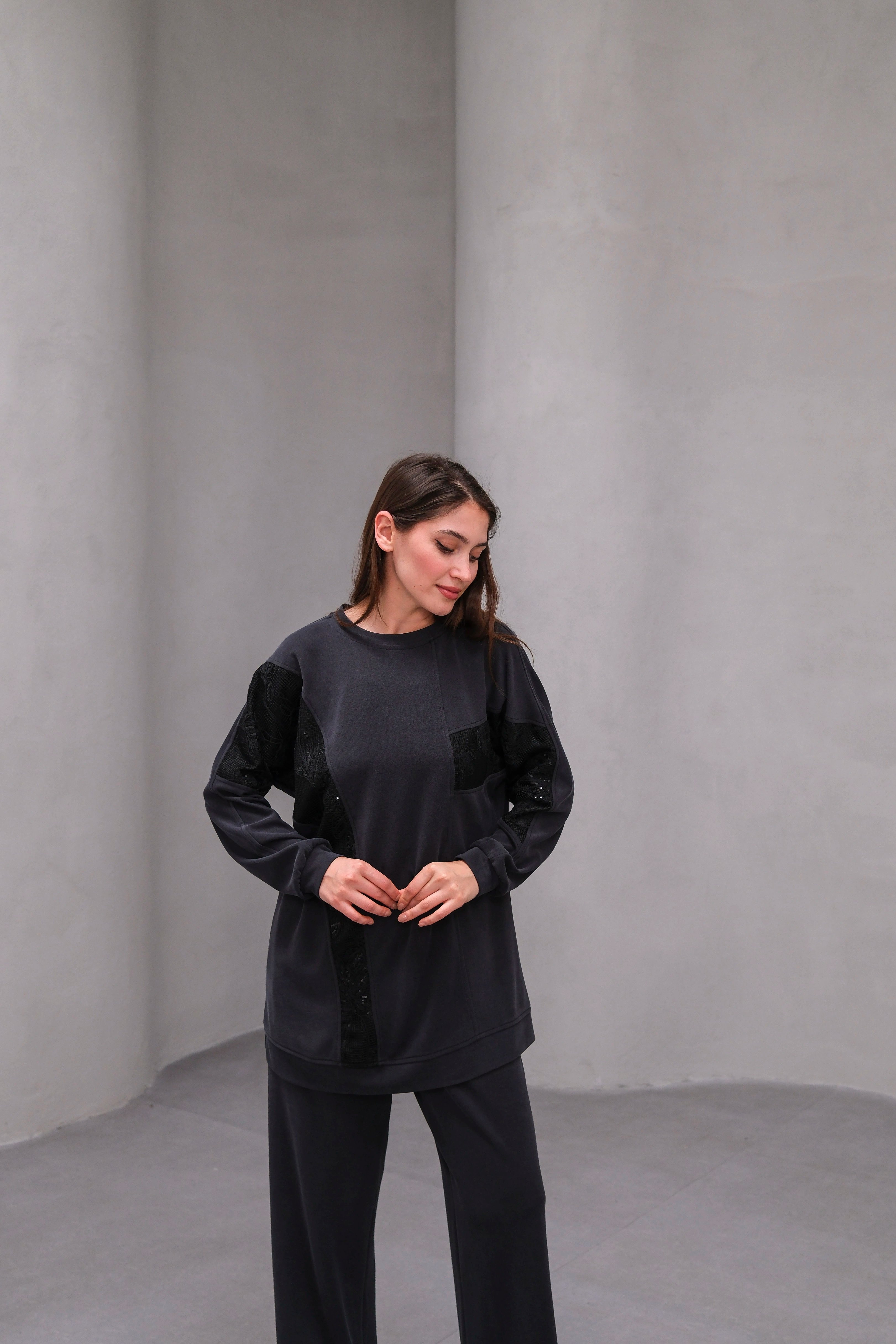 Wholesale Ecem Fabric Patterned Net Fabric Detailed Two Piece Suit - 10655 Product Information - Black