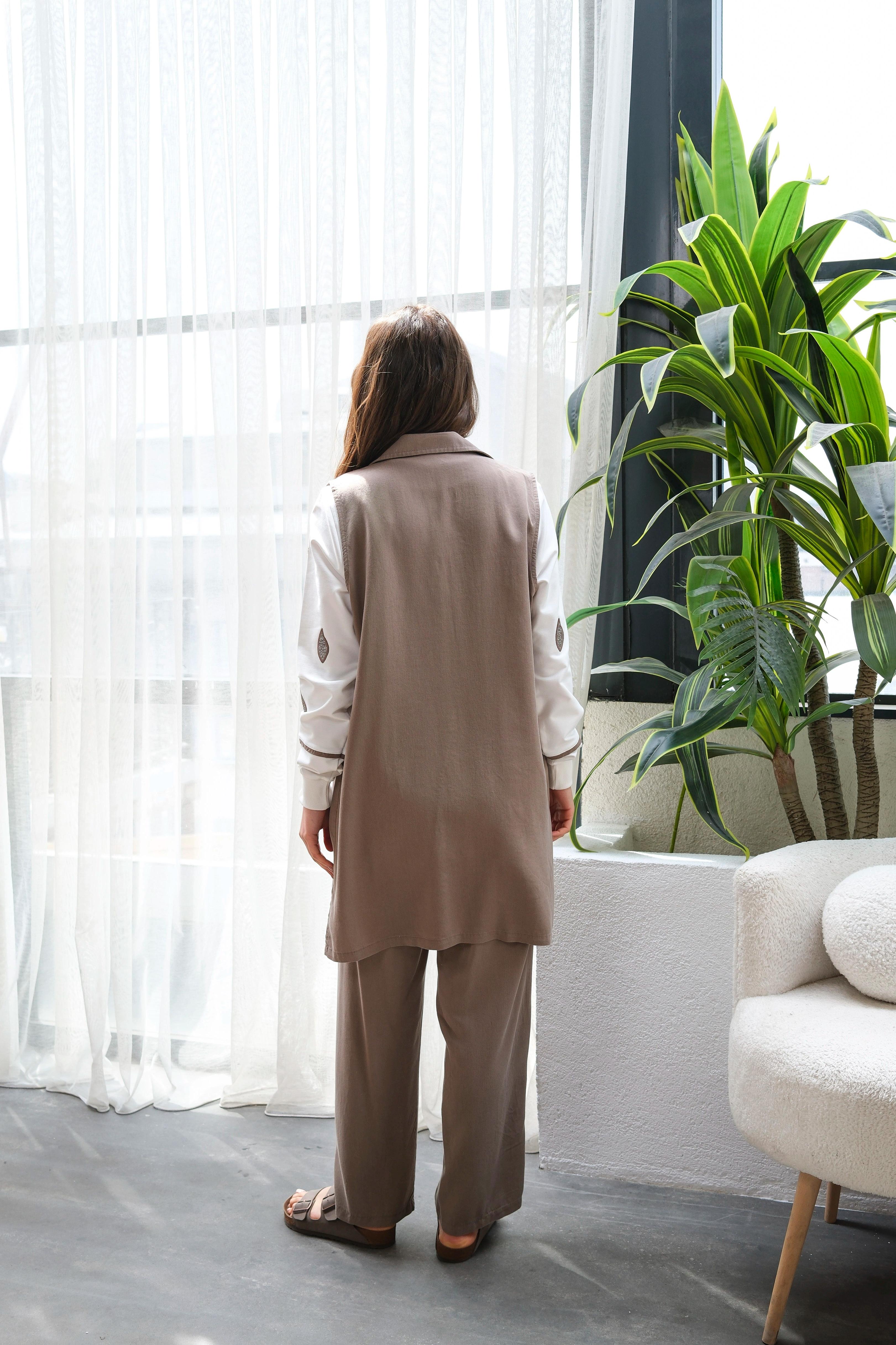 Оптовая продажа туника из ткани Tencel, вышитый камнем жилет, костюм-тройка - 10643 Информация о продукте - Визон