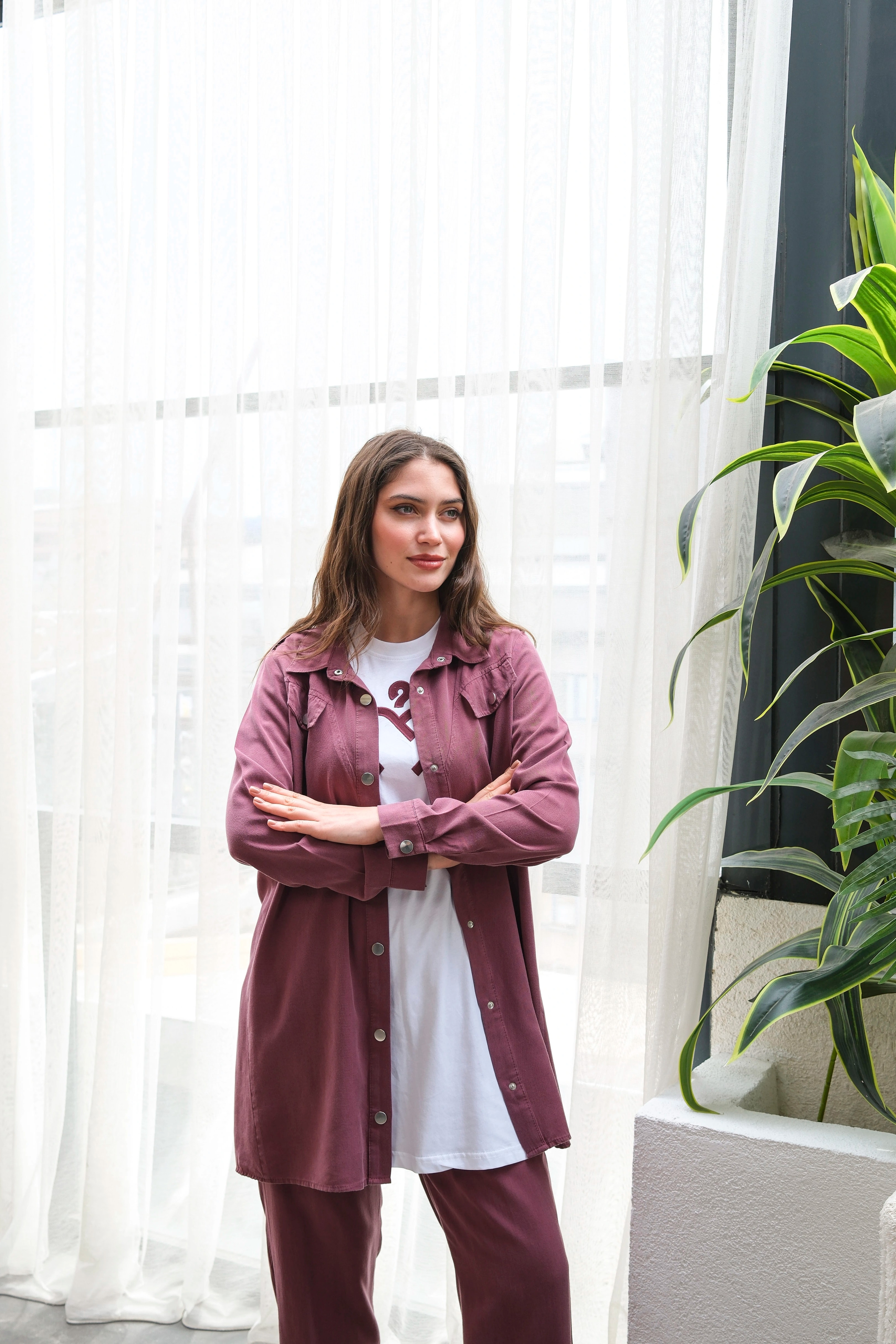 Wholesale Raw Tencel Fabric Pocket Detailed Snap Three-Piece Suit - Burgundy