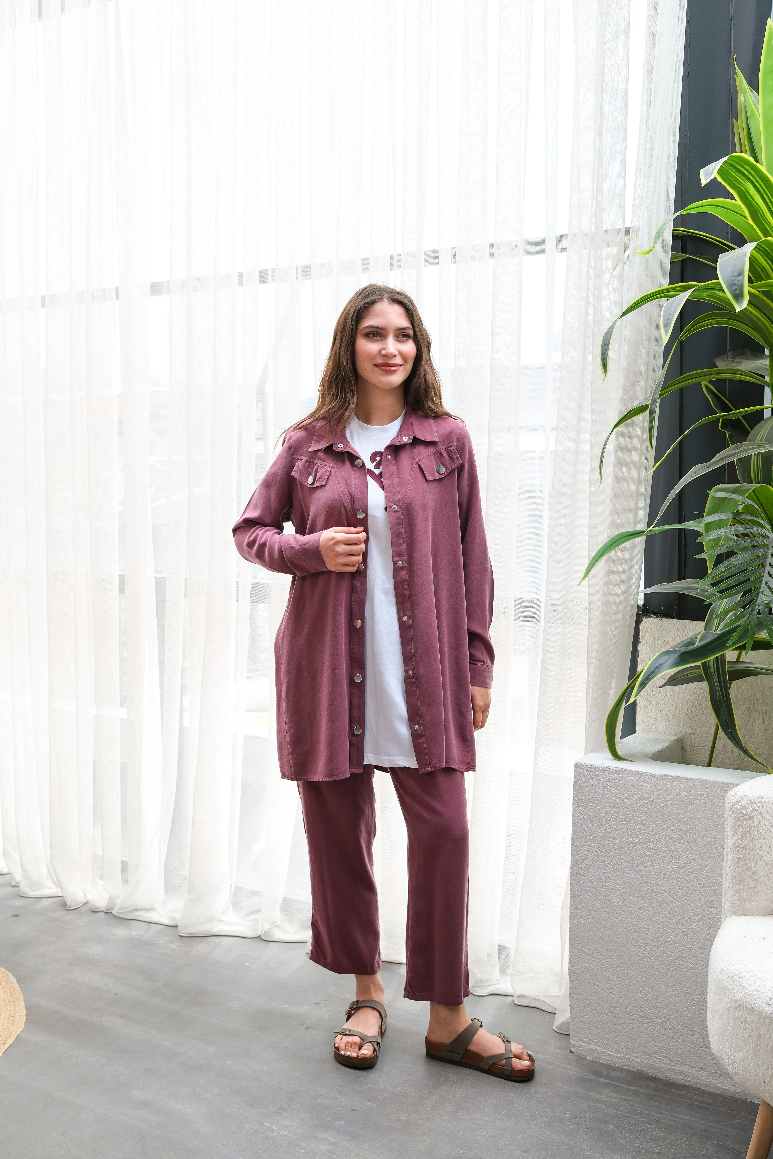 Wholesale Raw Tencel Fabric Pocket Detailed Snap Three-Piece Suit - Burgundy