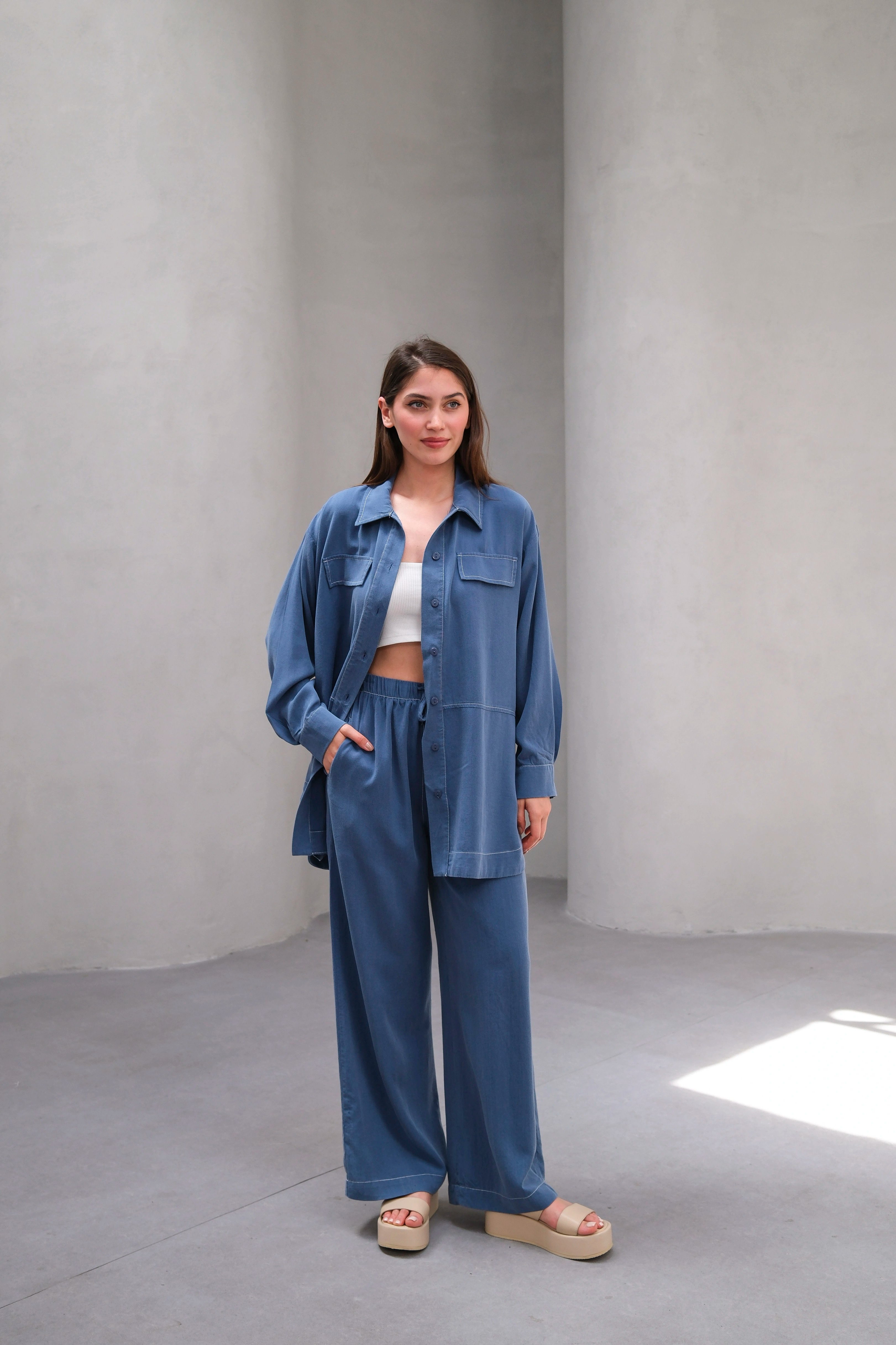 Wholesale Tencel Fabric Buttoned Flap Pocket Two Piece Suit - 10644 Product Information - Indigo