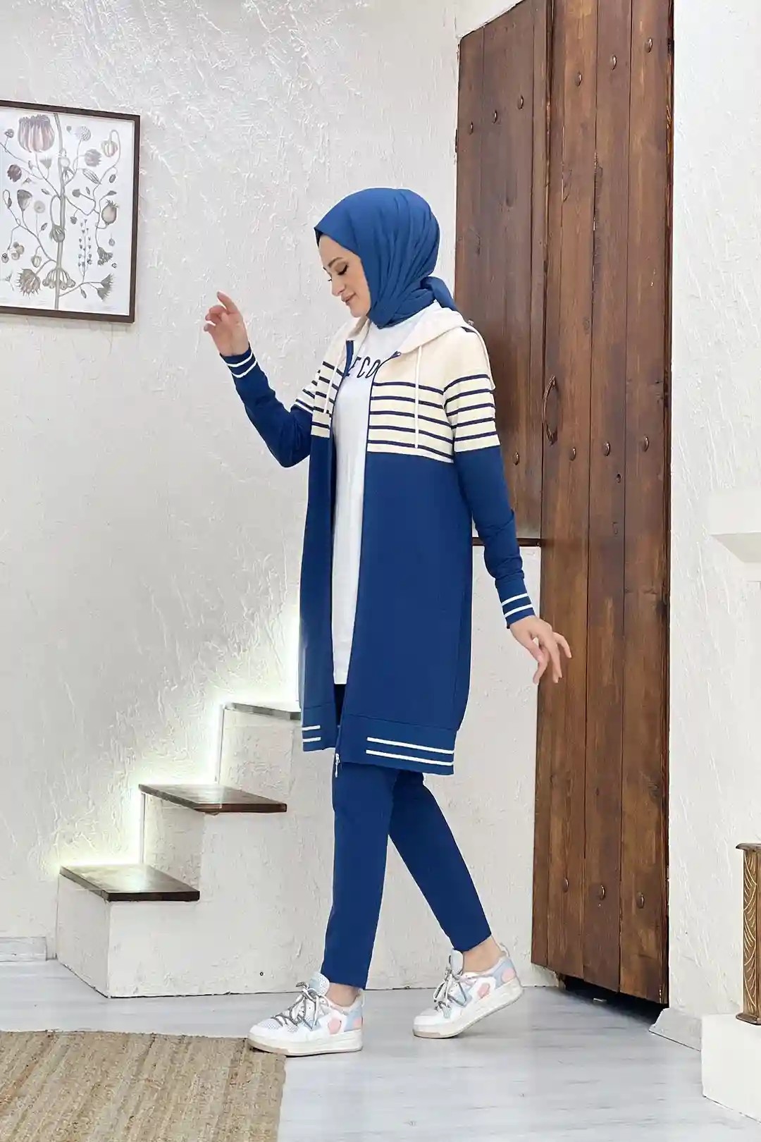 Wholesale Two-Thread Fabric Hooded Stripe Detailed Three-Piece Suit - Indigo