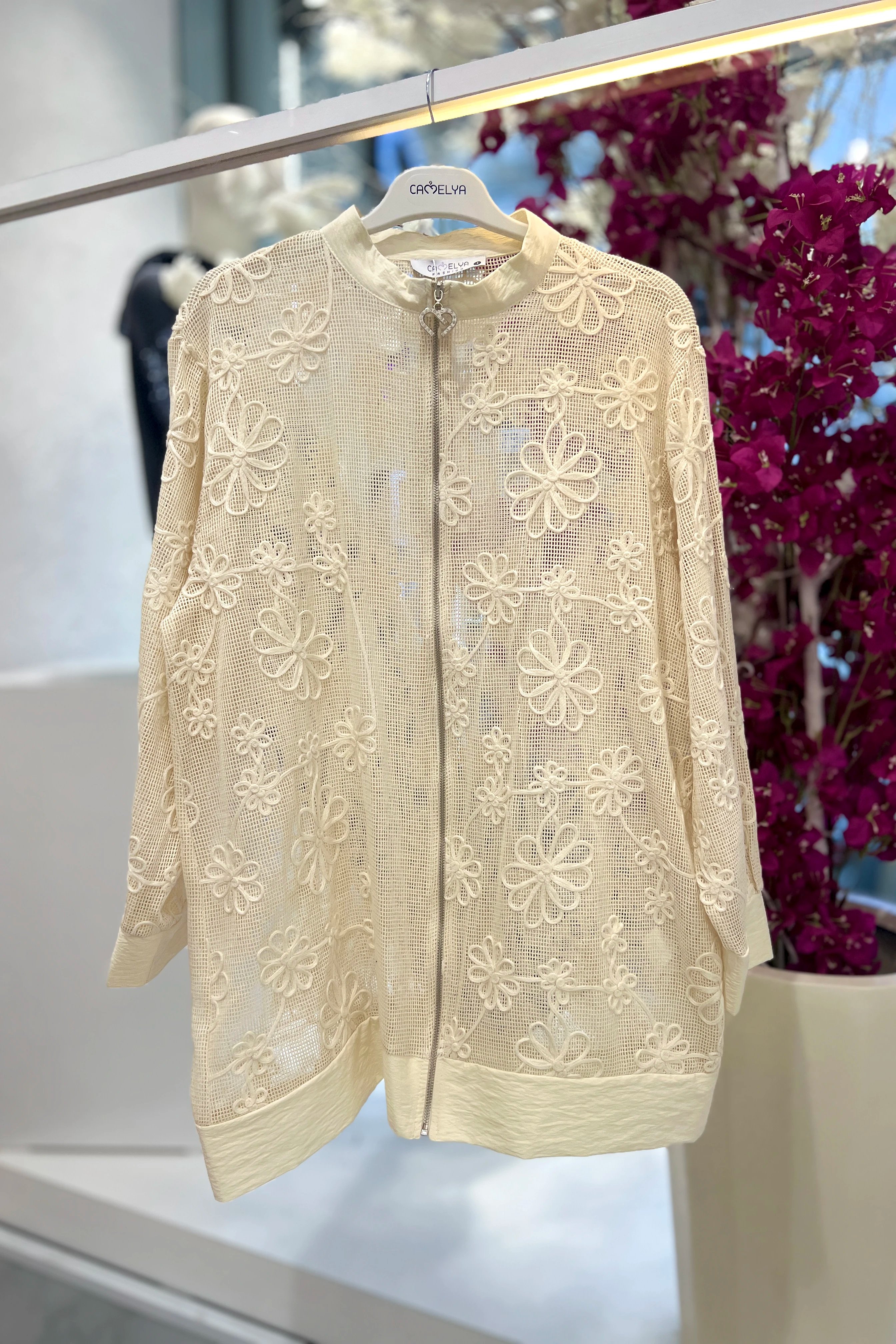İşleme Dantel Kumaşlı Çiçek Desen Zarif Ceket 5294