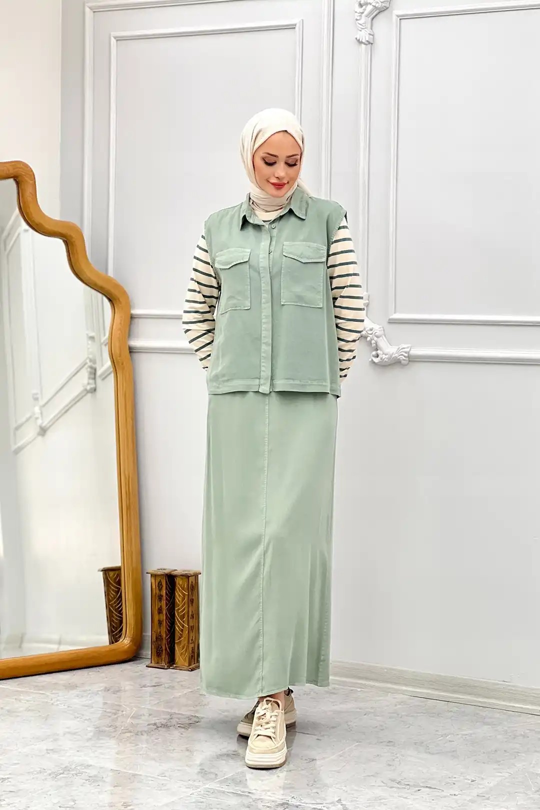 Wholesale Tencel Fabric Vest with Pockets, Tunic with Striped Skirt Set