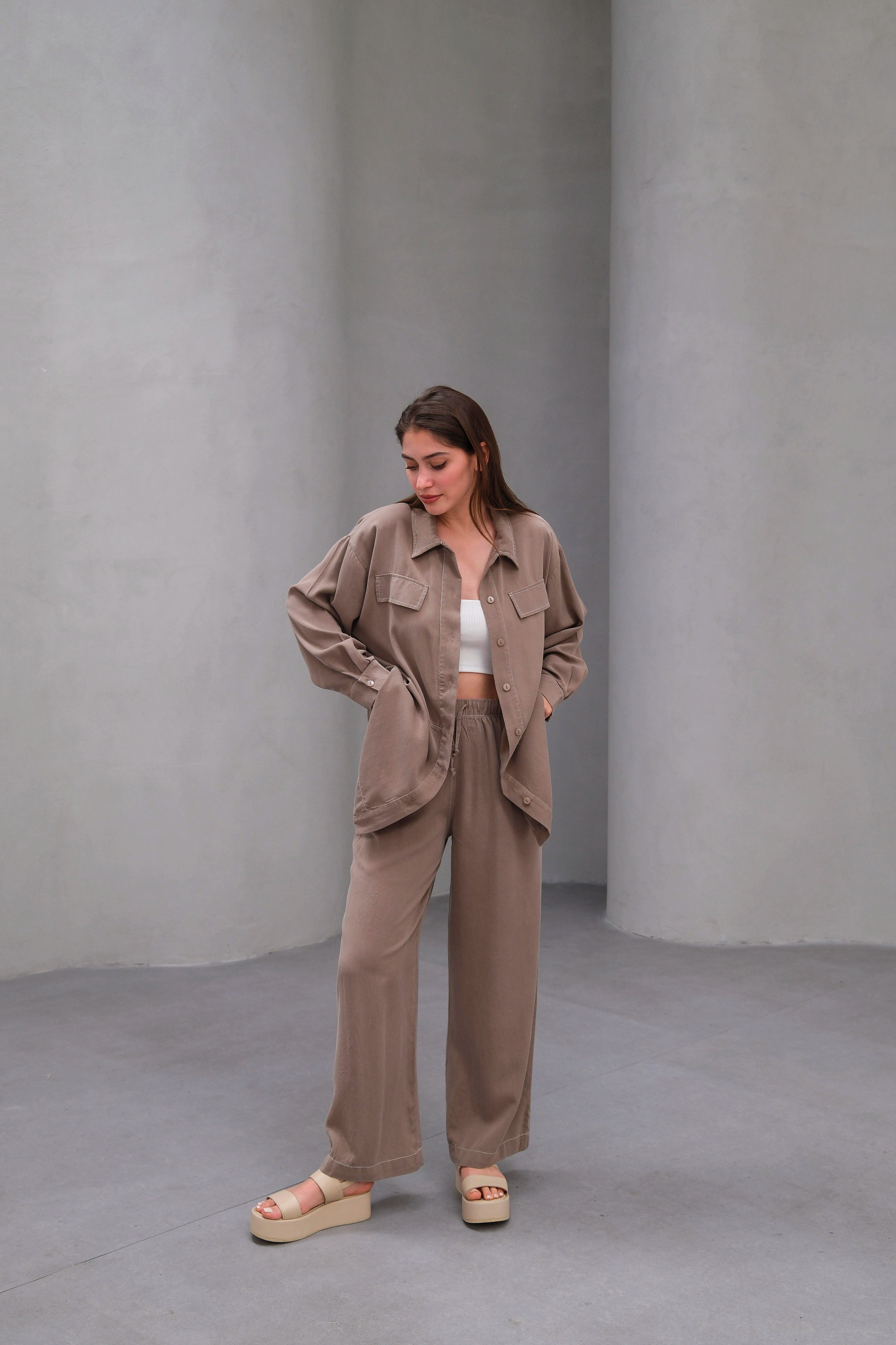Wholesale Tencel Fabric Buttoned Flap Pocket Two Piece Suit - 10644 Product Information - Mink