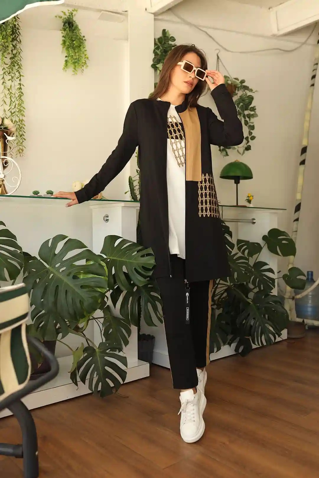 Wholesale Two-Thread Fabric Geometric Pattern Three-Piece Suit