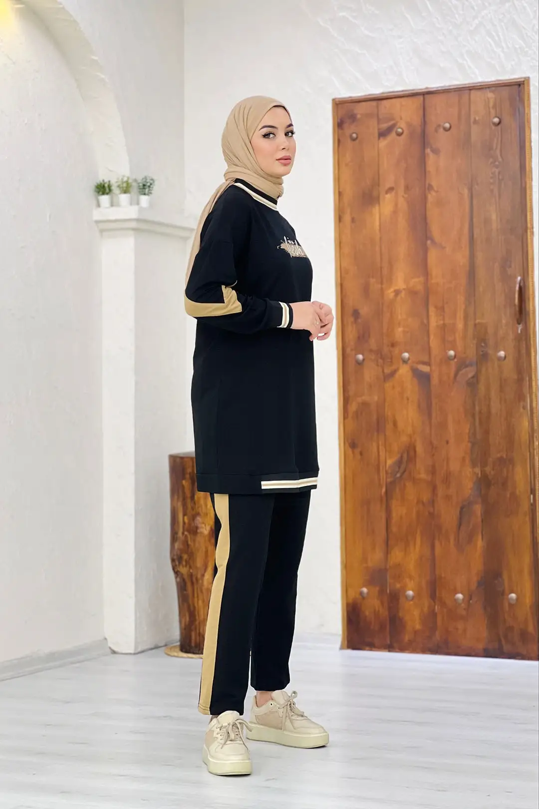 Toptan İki İplik Kumaş Yazı Desenli Ribana Detaylı İkili Takım - SİYAH