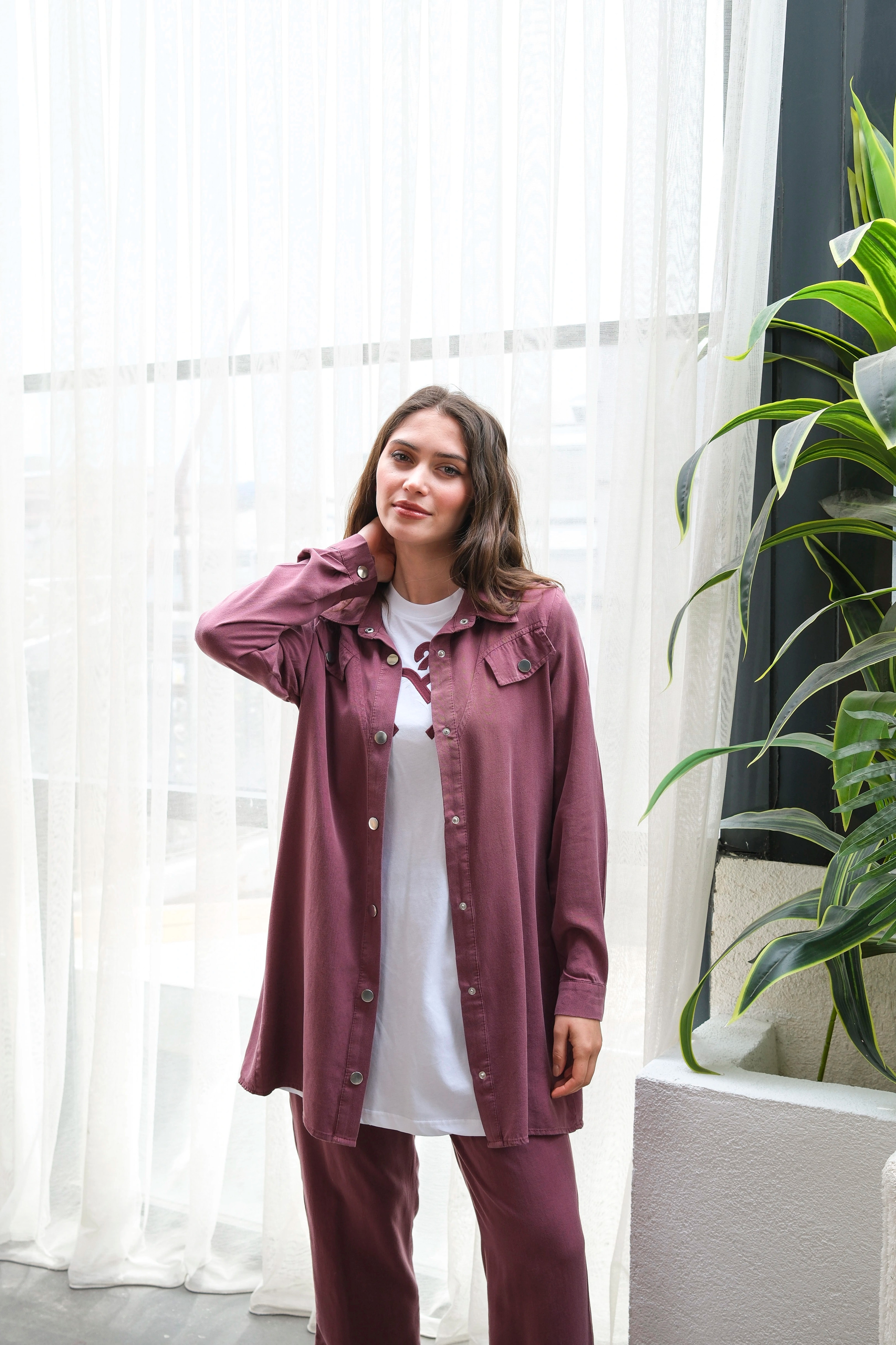 Wholesale Raw Tencel Fabric Pocket Detailed Snap Three-Piece Suit - Burgundy