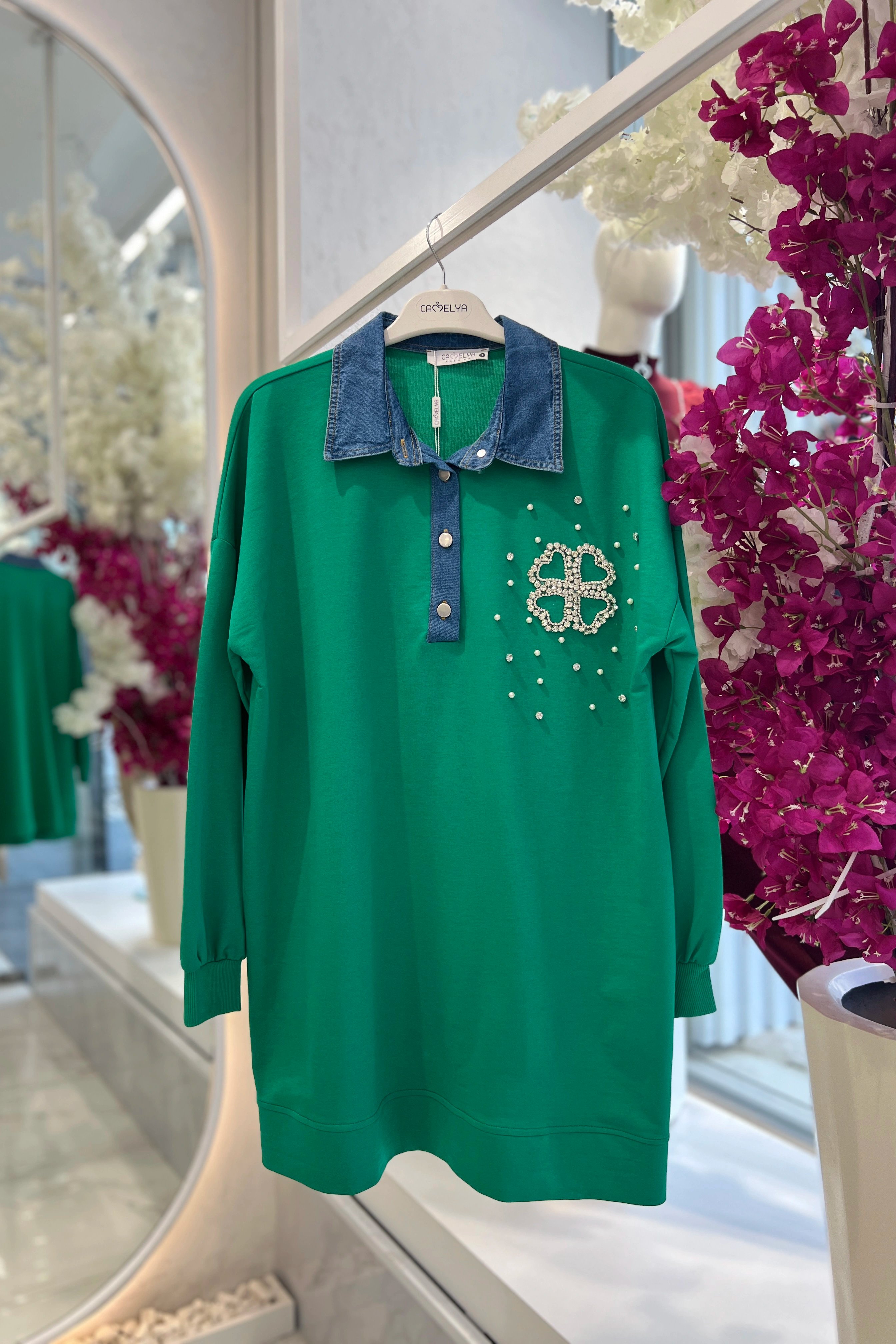 İki İplik Kumaş Yakası Kot Detaylı Taş Süslemeli Zarif Tunik 5298 - BENETTON