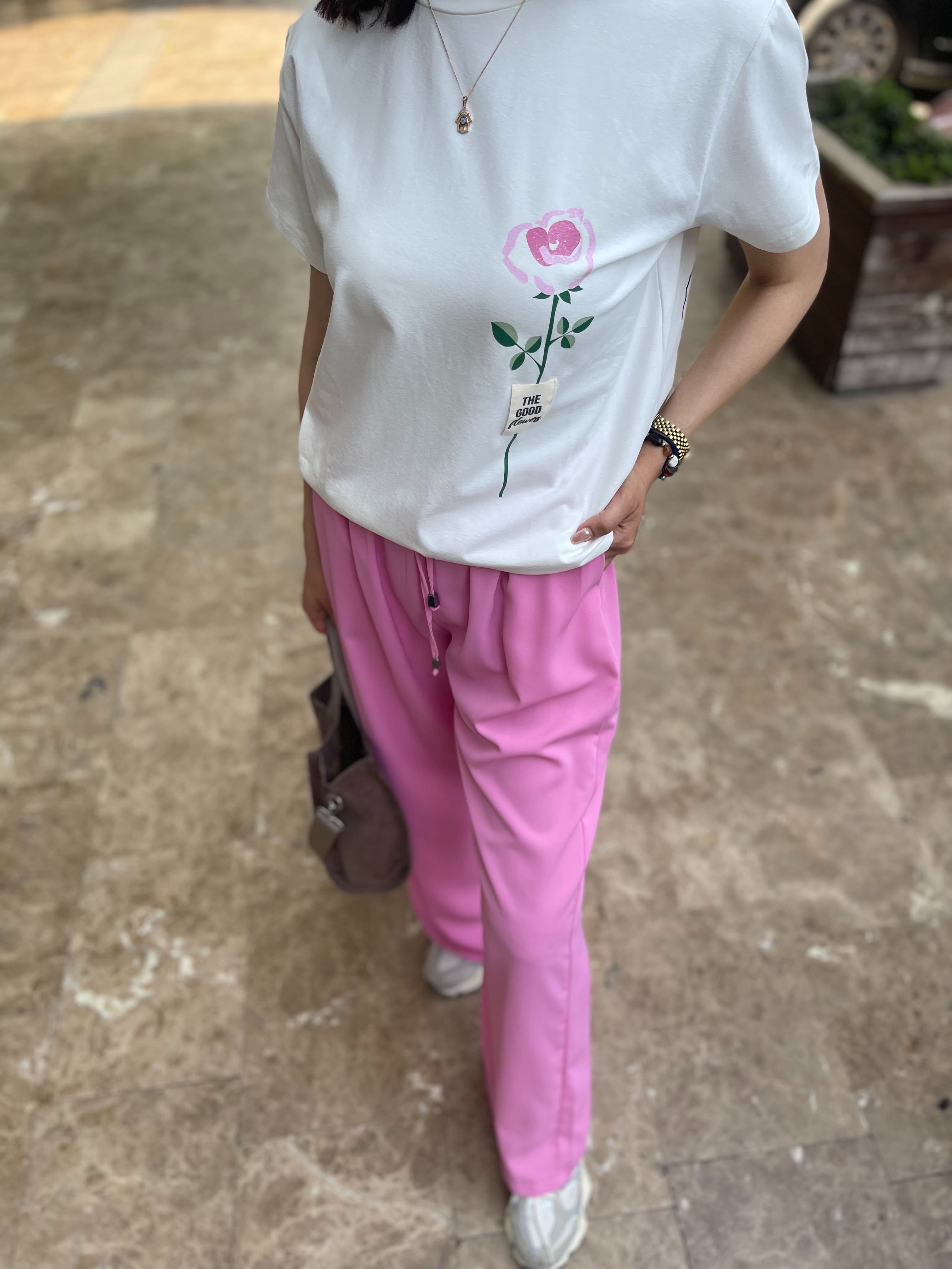 ELY ÖNÜ BASKILI TASARIM T-SHIRT 