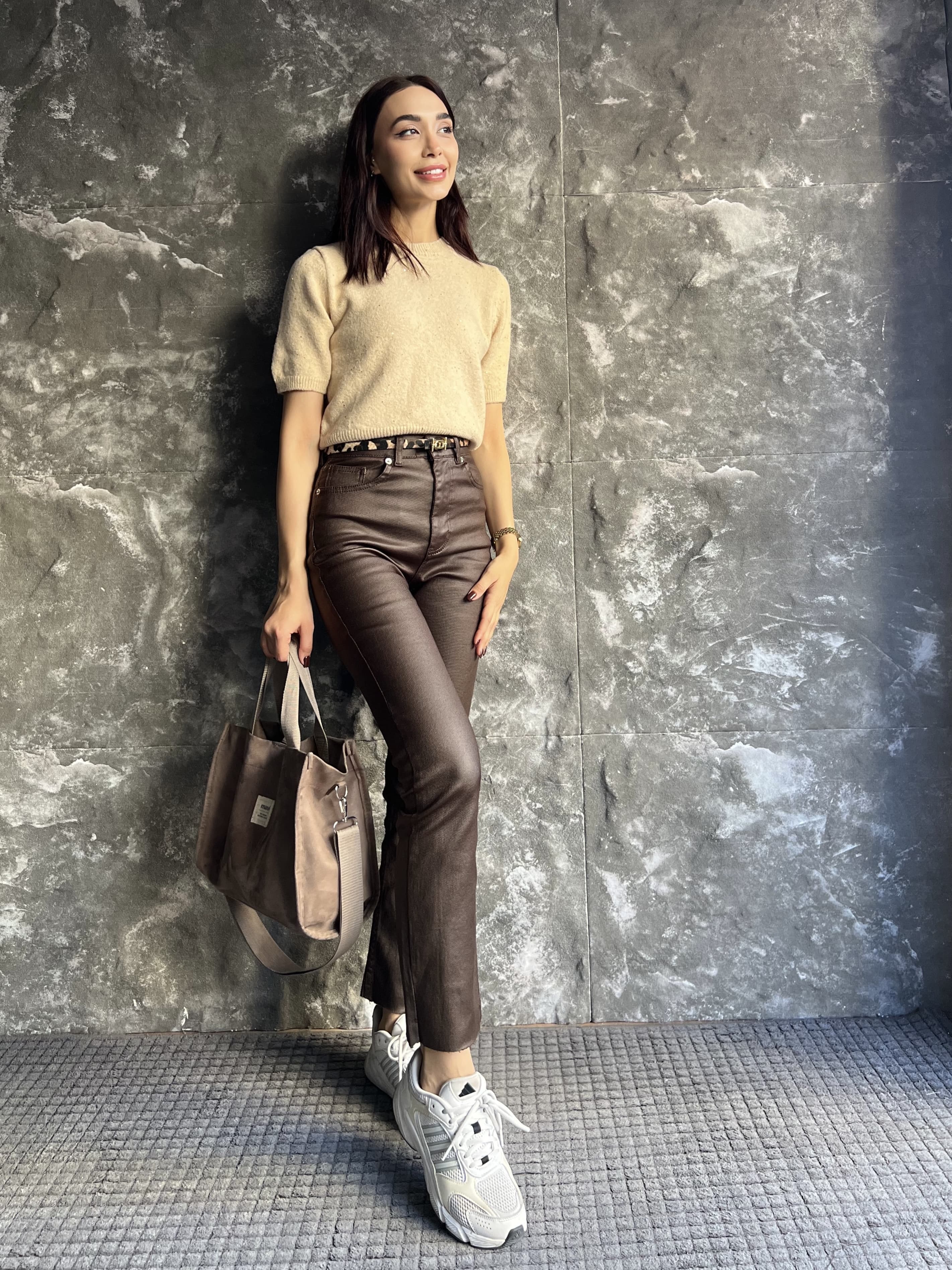 ZRA DERİ GÖRÜNÜMLÜ MUMLU JEAN 