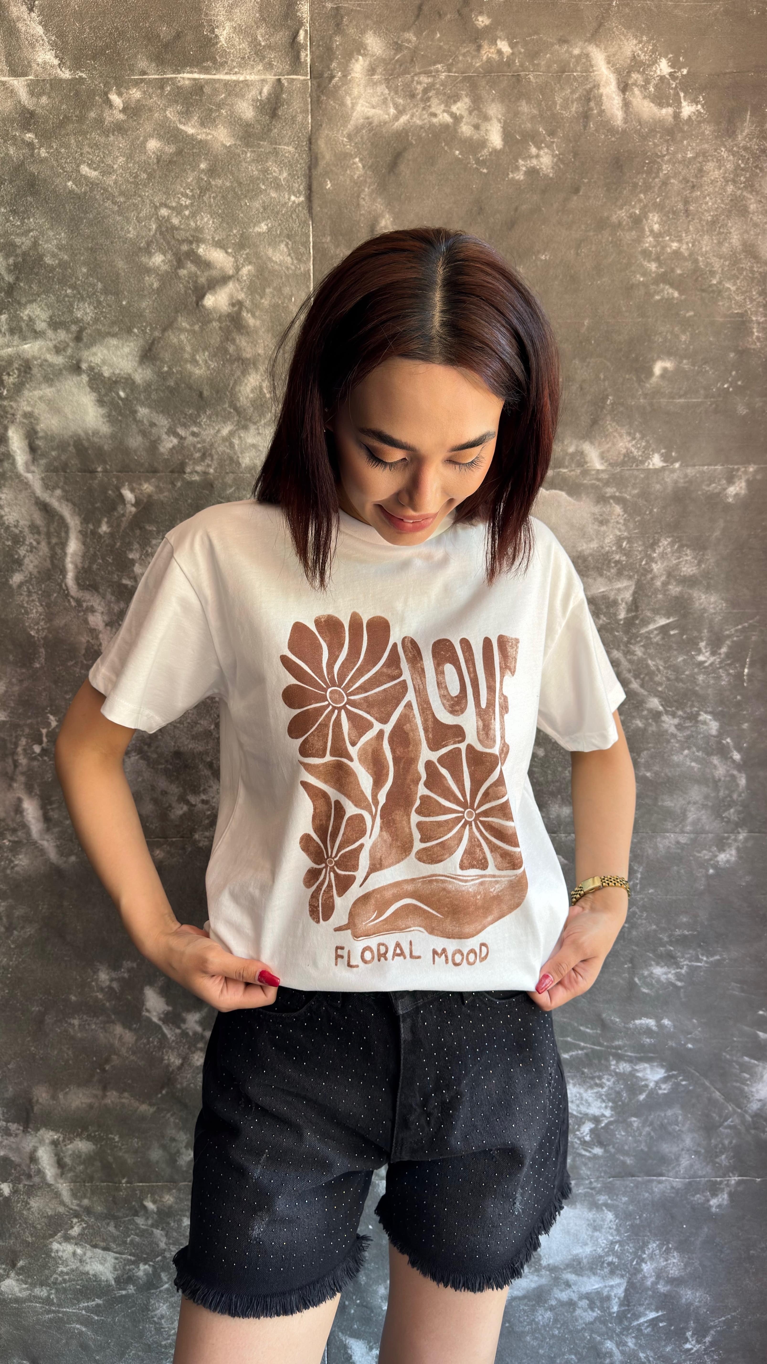 QUZU LOWE TASARIM T-SHİRT
