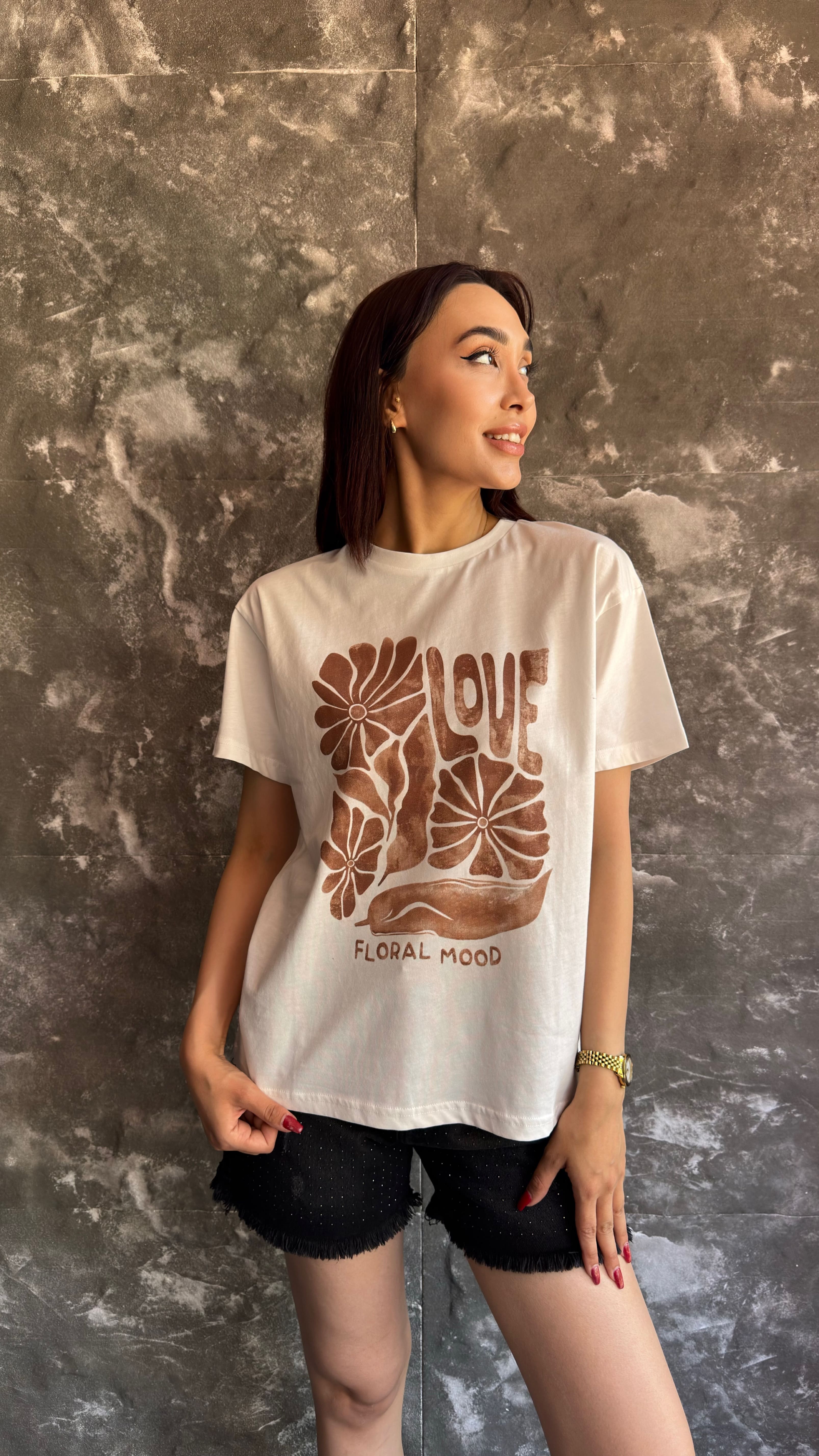 QUZU LOWE TASARIM T-SHİRT