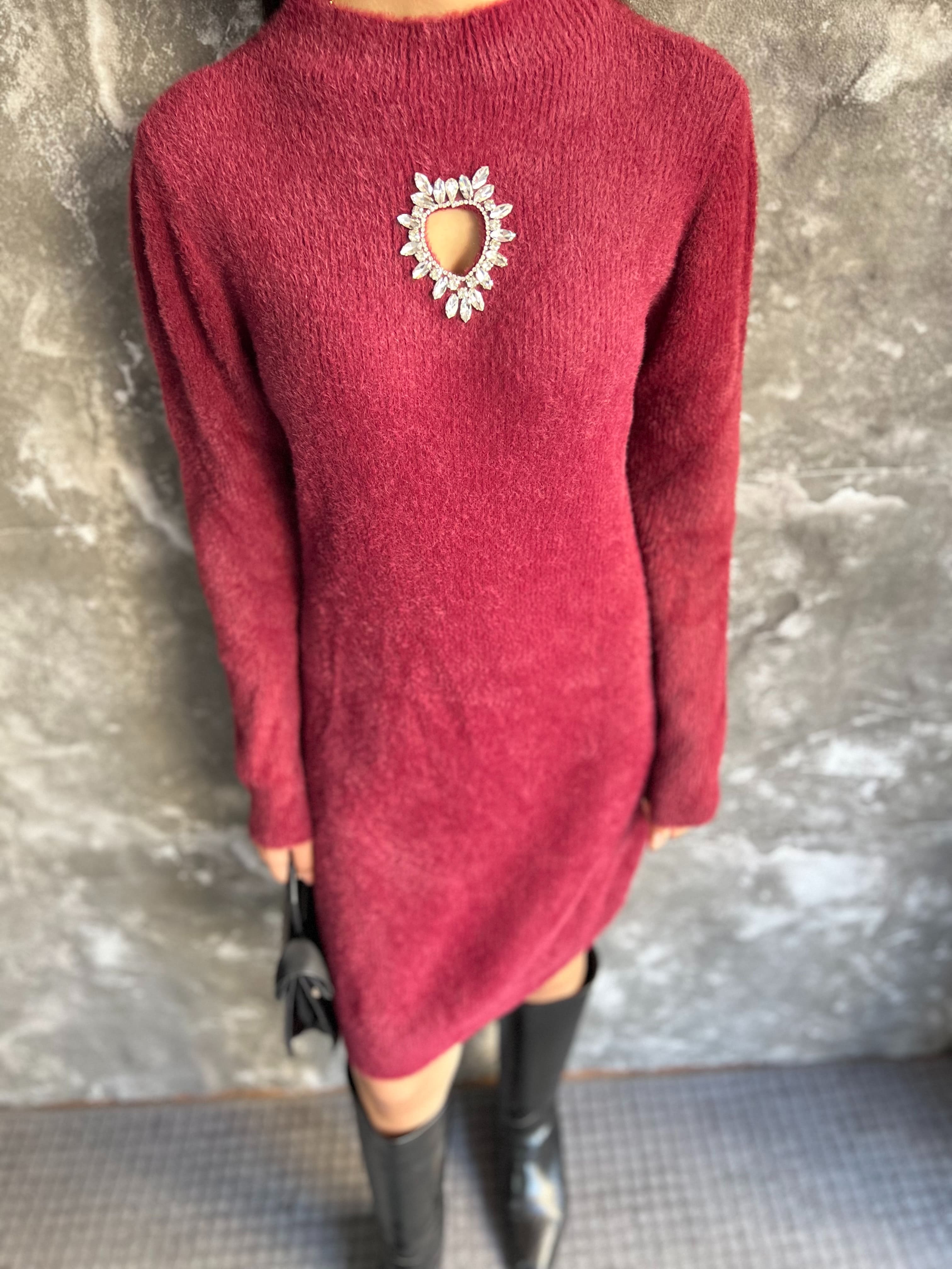 WALORİNA KALP TAŞ DETAY YUMOŞ ELBİSE