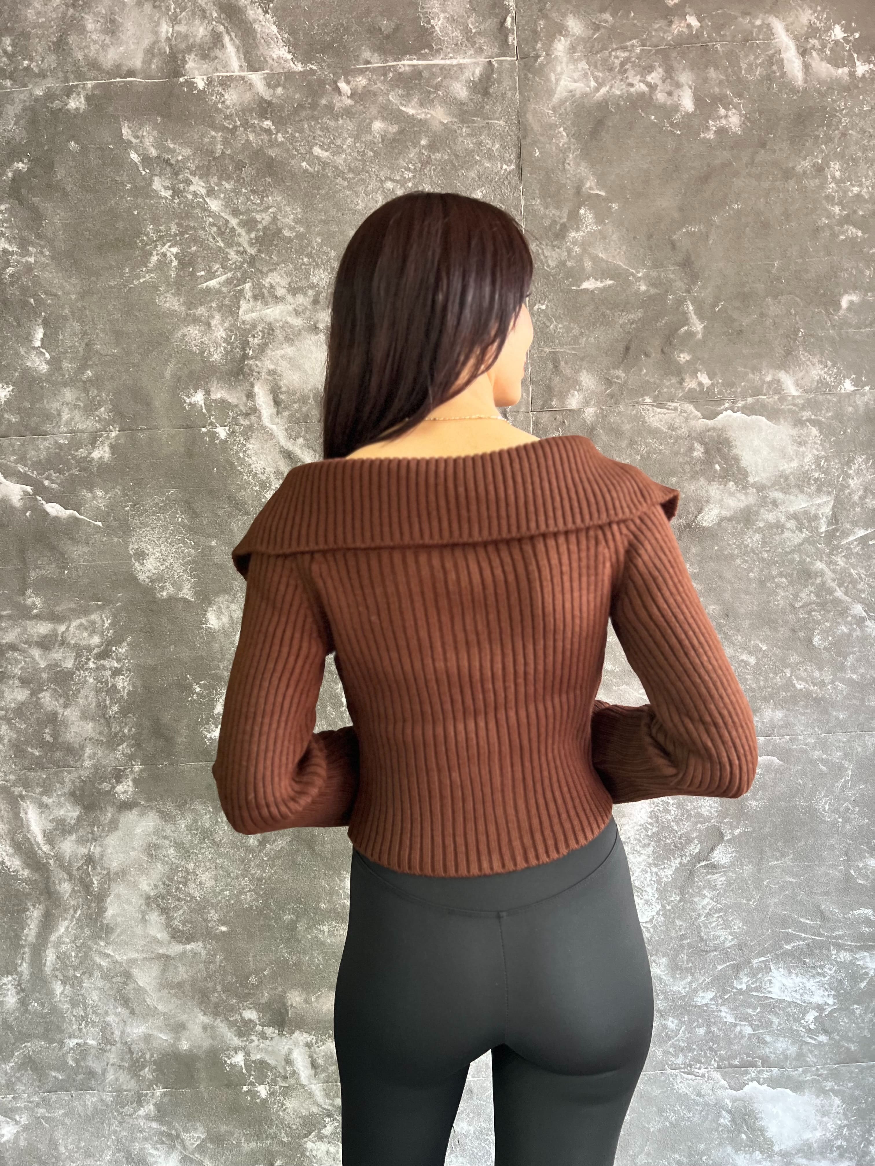 SUZİY FERMUARLI MADONNA YAKA TRİKO BLUZ 