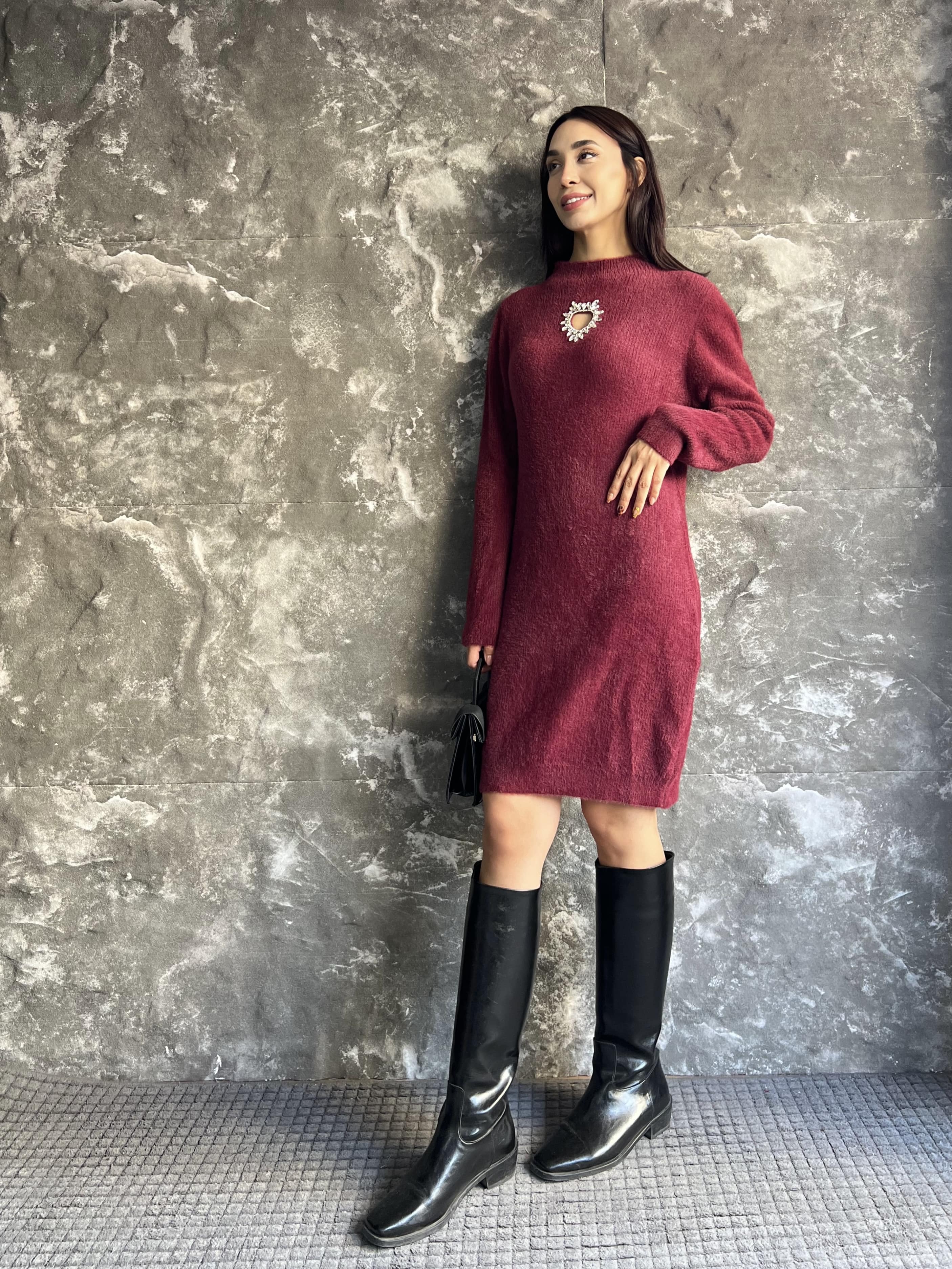 WALORİNA KALP TAŞ DETAY YUMOŞ ELBİSE