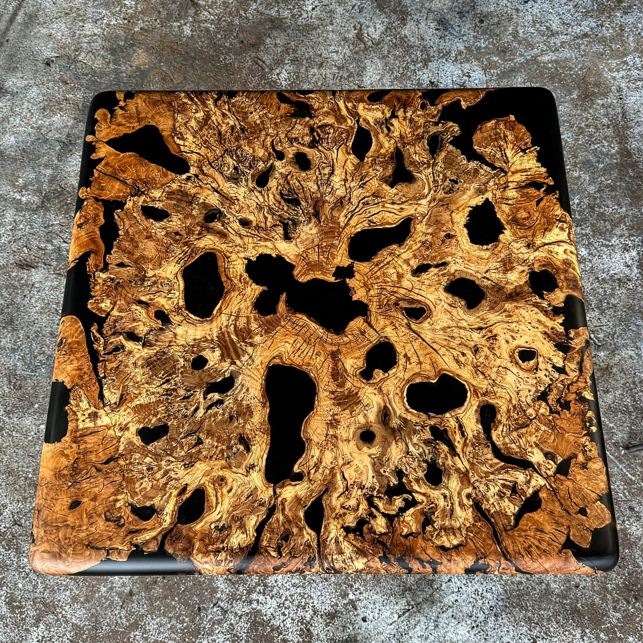 Ultra Şeffaf Epoksi Reçine – 3 kg (Hobi, Sanat, Tepsi, Magnet, Ahşap İçin)