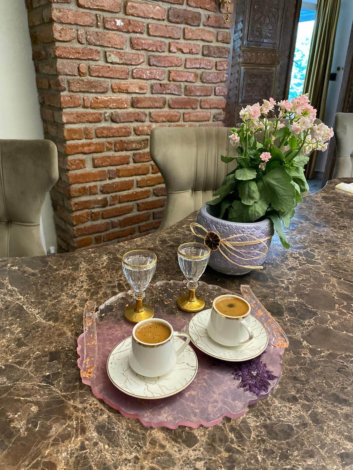 Ultra Şeffaf Epoksi Reçine – 3 kg (Hobi, Sanat, Tepsi, Magnet, Ahşap İçin)