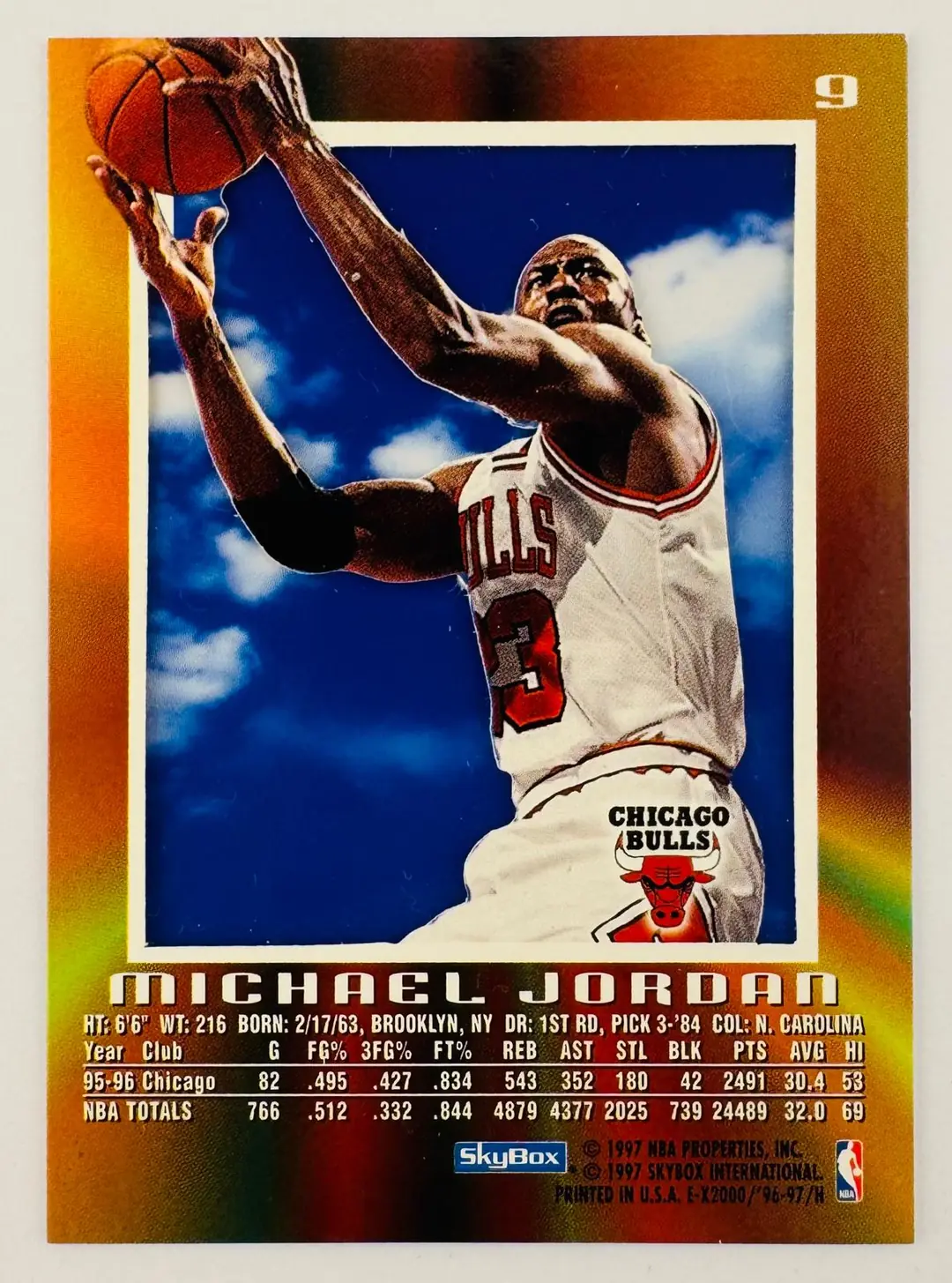 1996-97 SkyBox E-X2000 Michael Jordan kartı