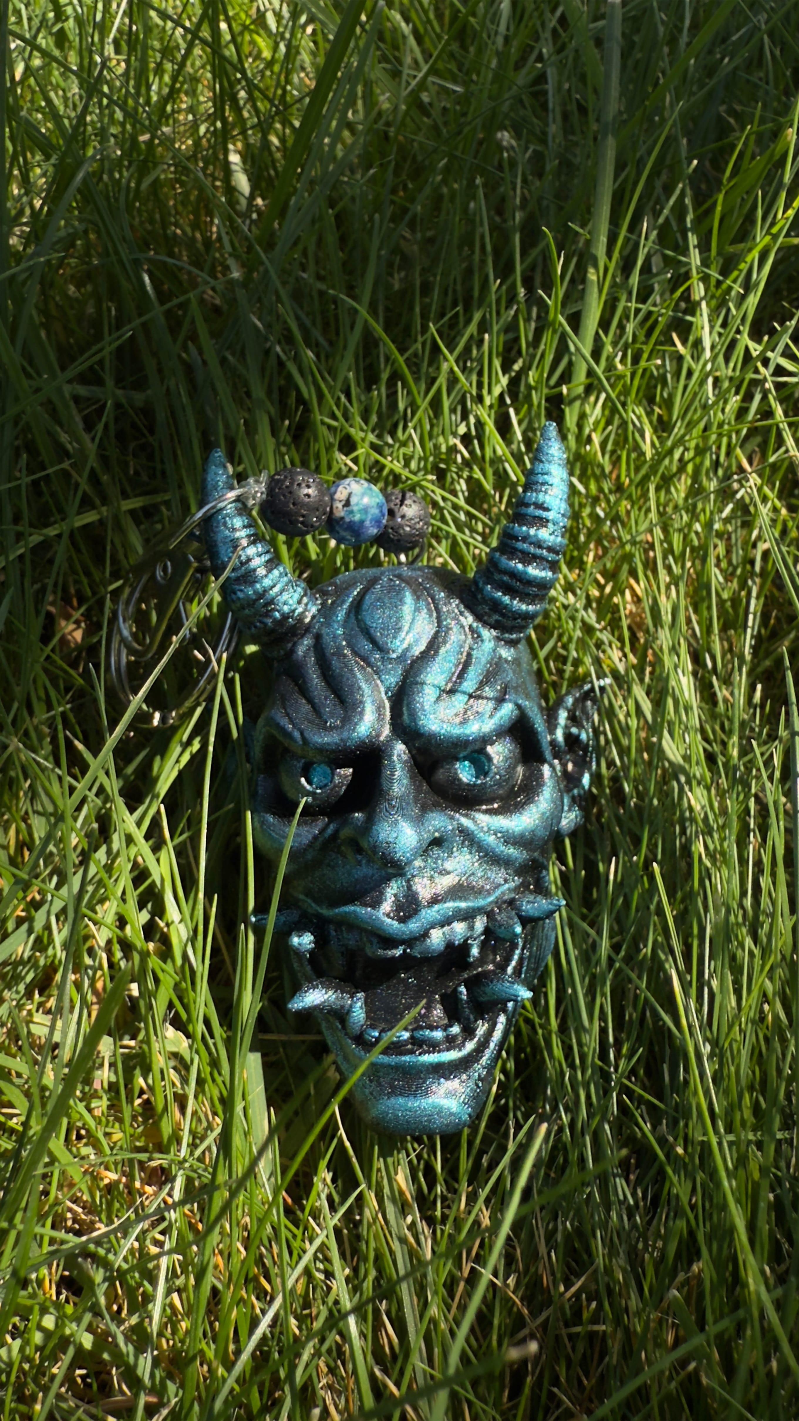 Oni Azurit Charm 