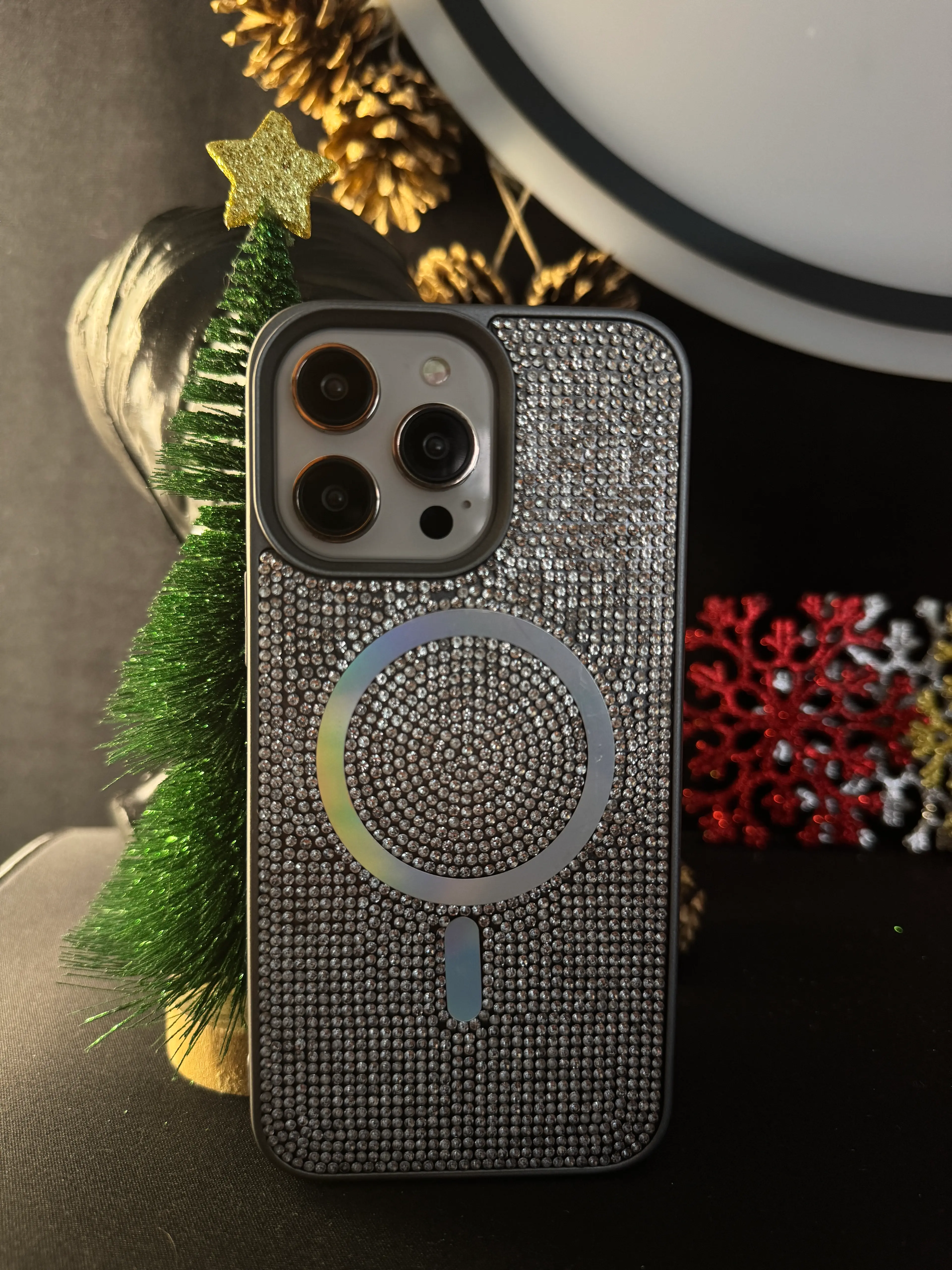 Diamond Radiance MagSafe Case