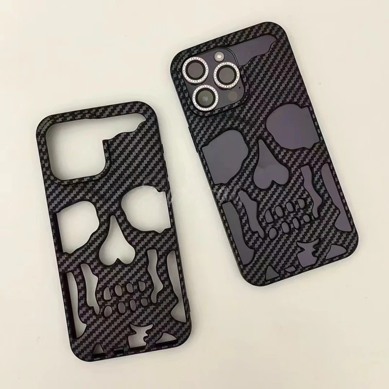 iPhone Premium Carbon Skull Kılıf