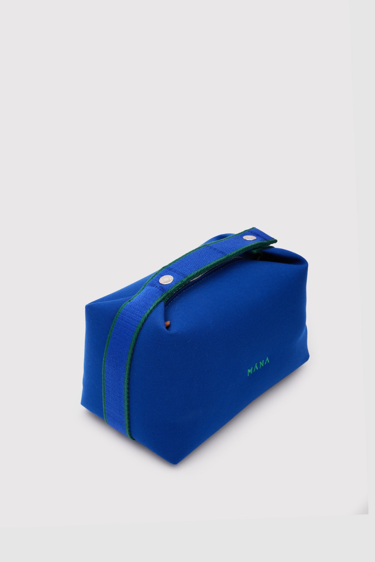 POUCH BAG