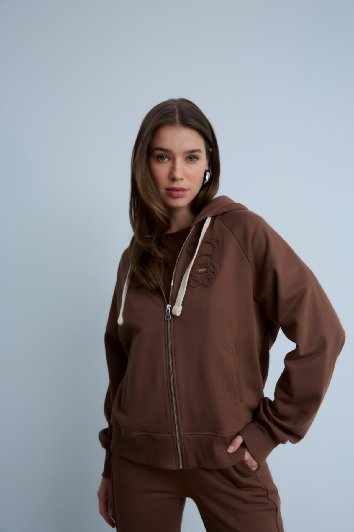 CANDY ZIP HOODED SWEAT - BROWN