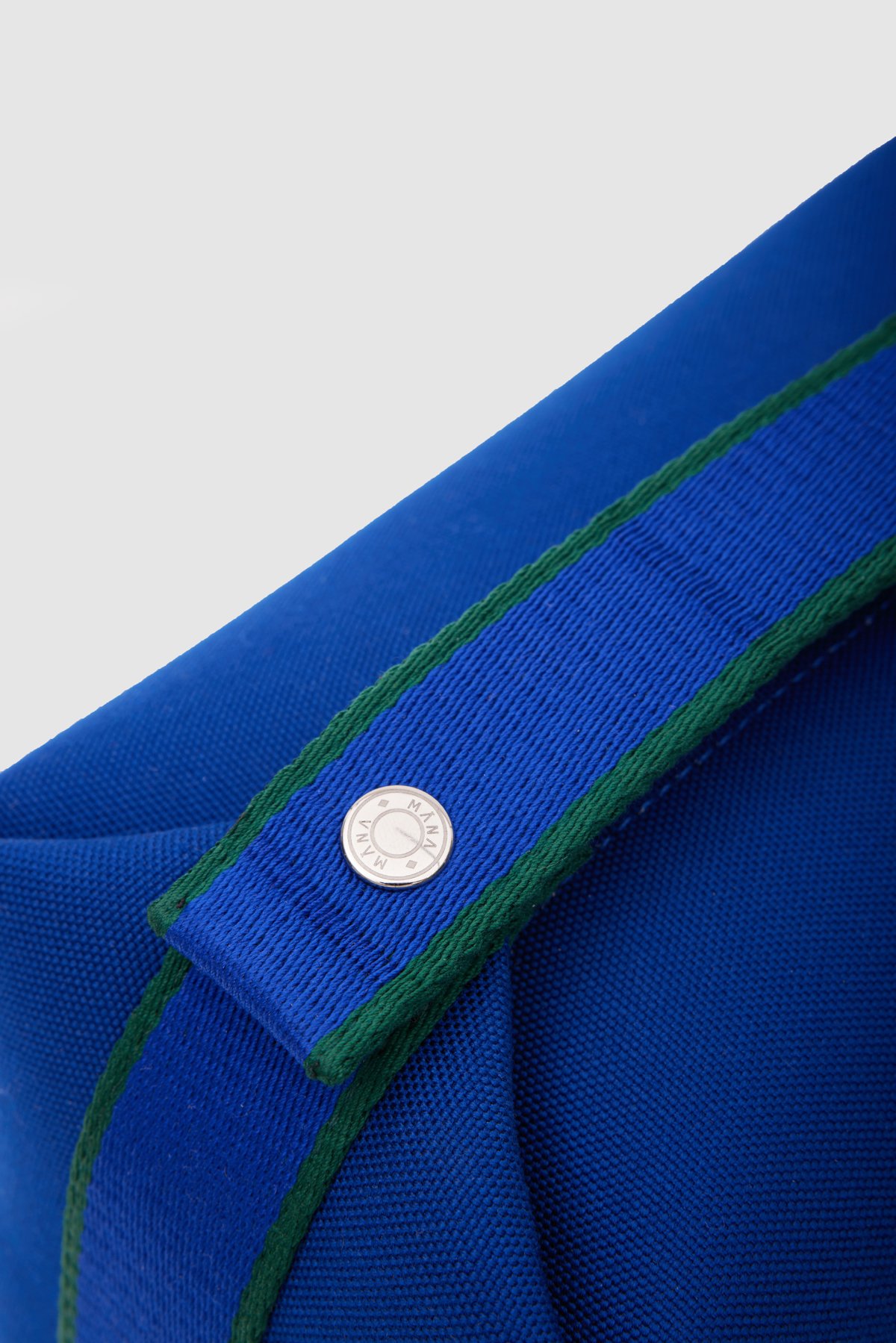 POUCH BAG