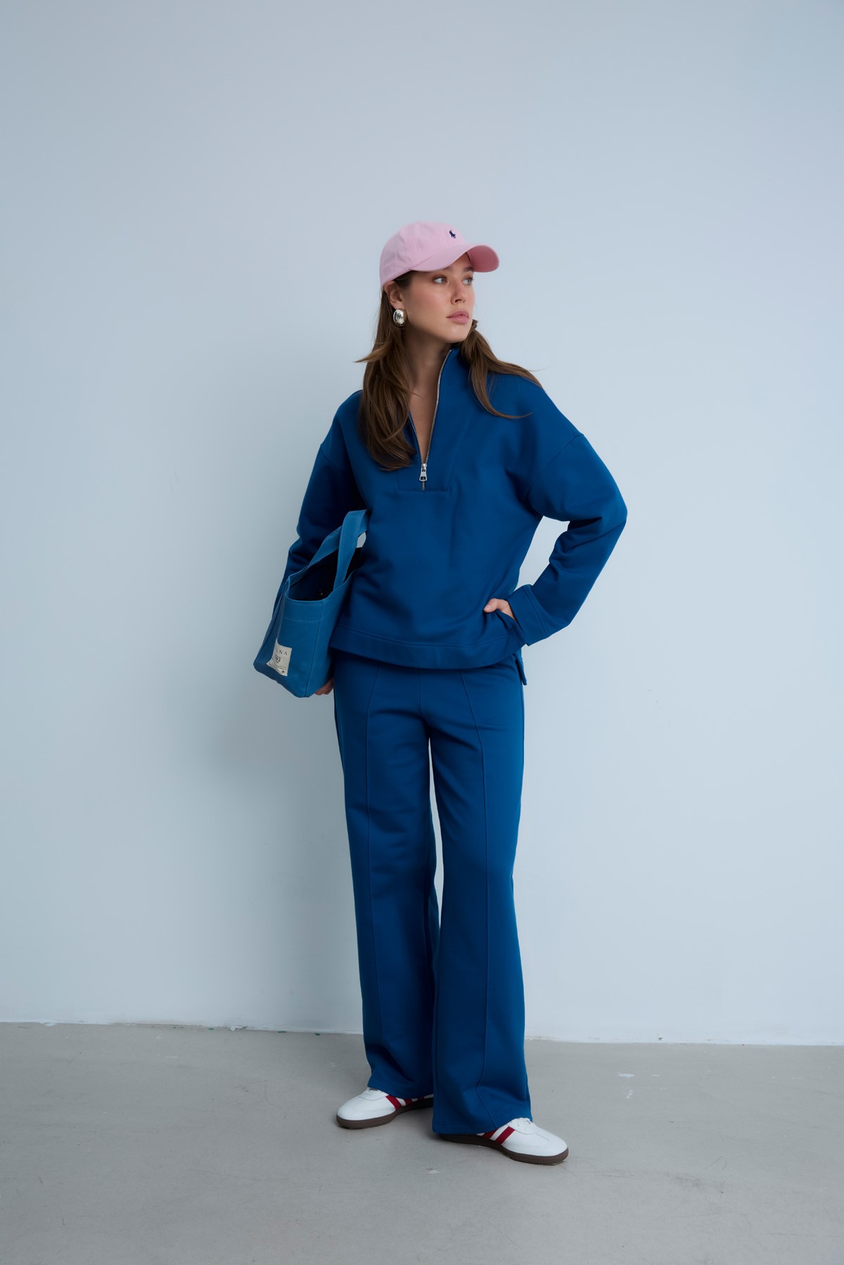 WENDY ZIP SWEAT