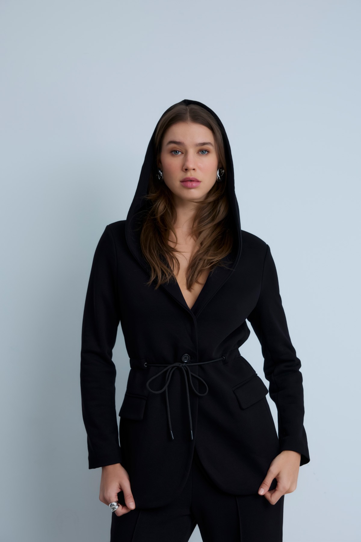 NORITA HOODED BLAZER - BLACK